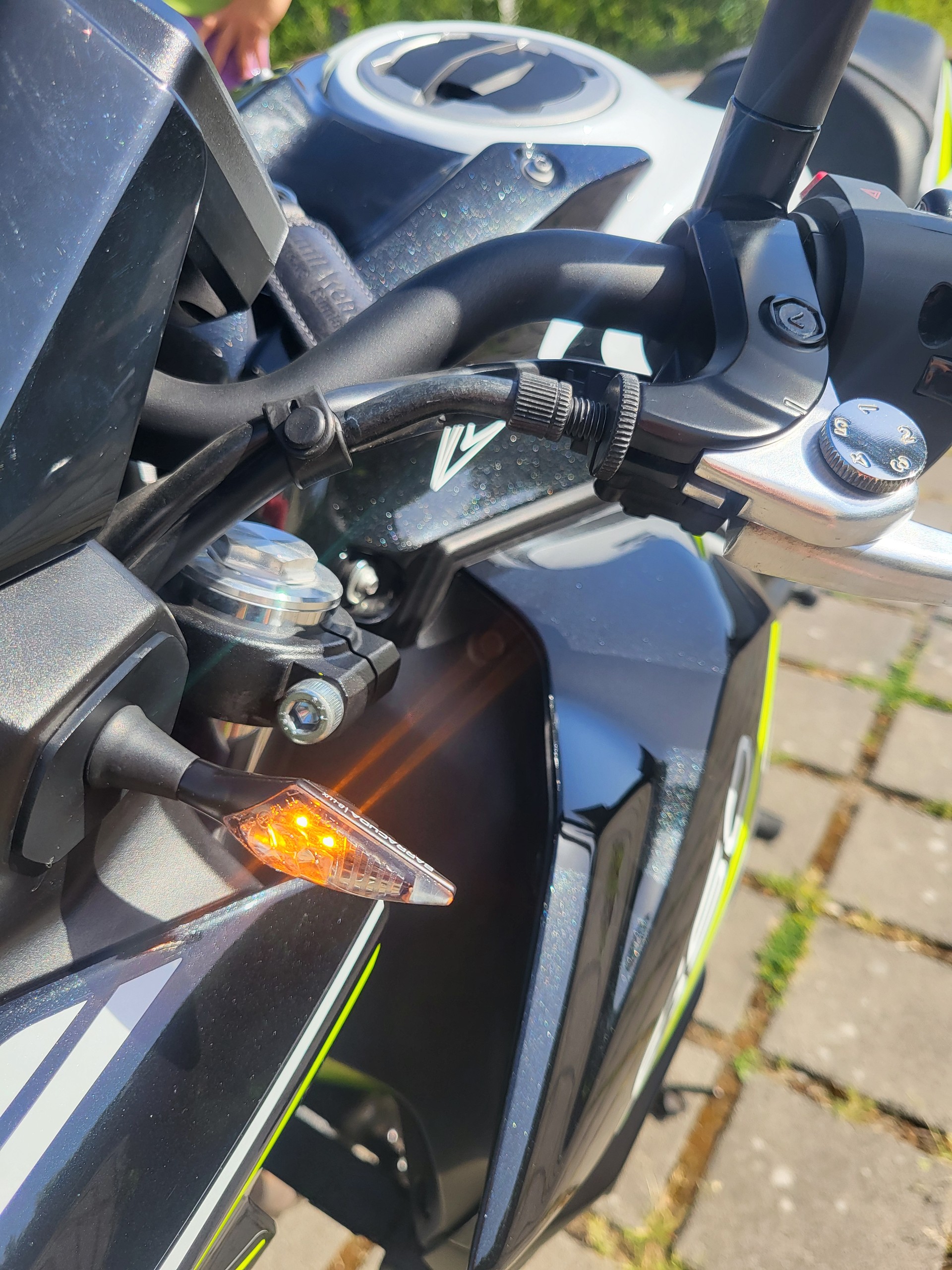 KAWASAKI Z 650-image-7
