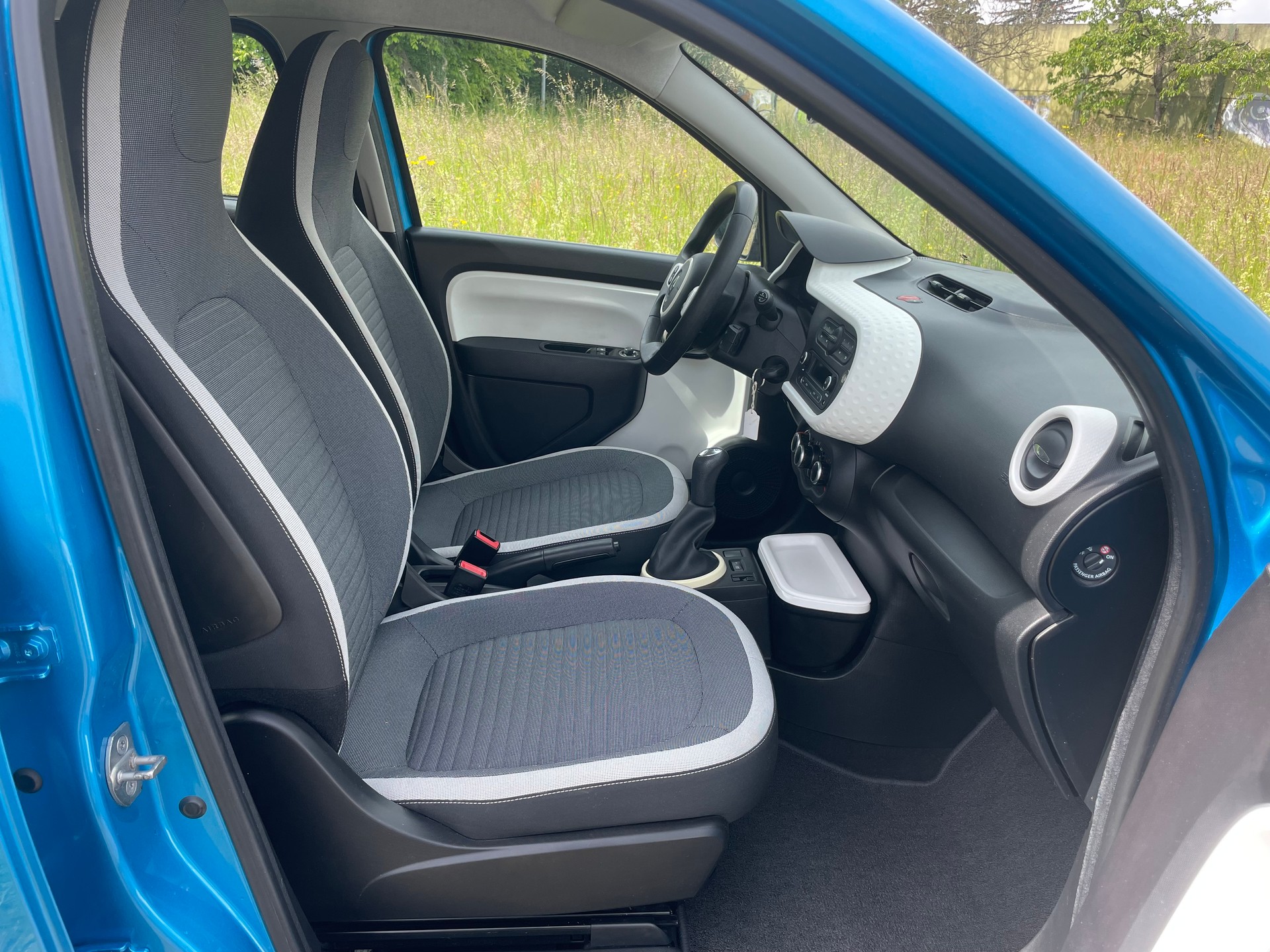 RENAULT Twingo 1.0 Zen-image-7