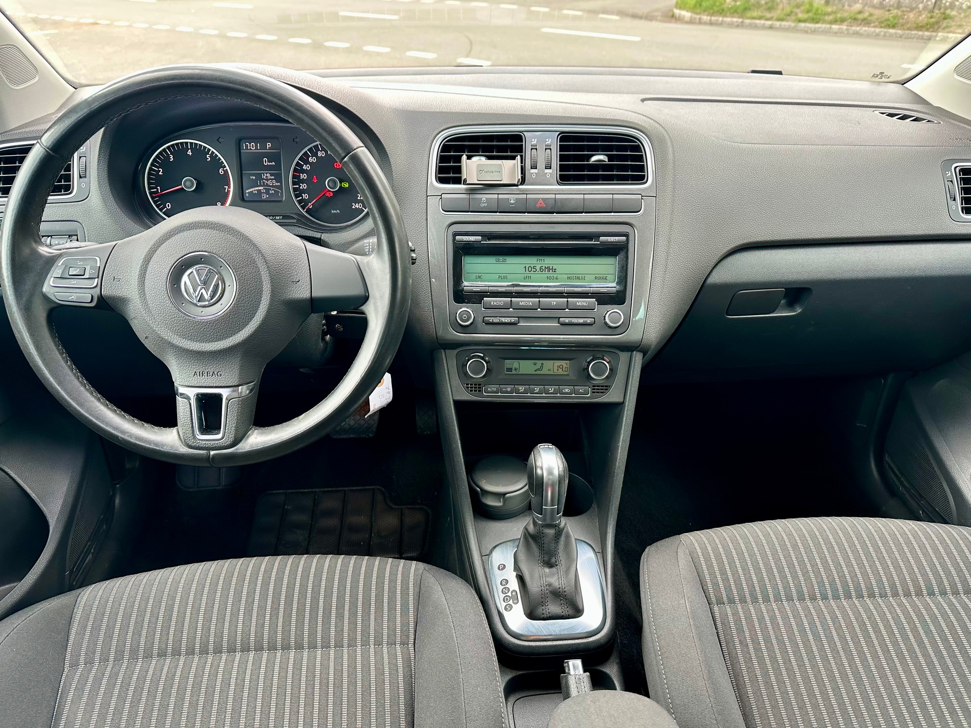 VW Polo 1.2 TSI Highline DSG-image-8