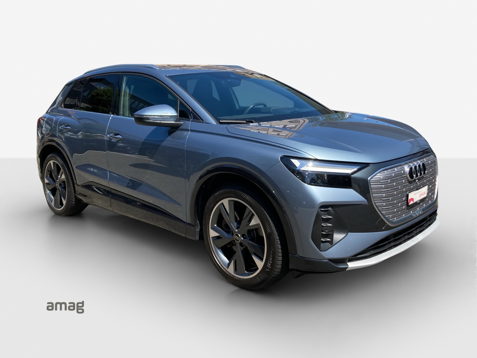 AUDI Q4 e-tron 50 quattro-image-6