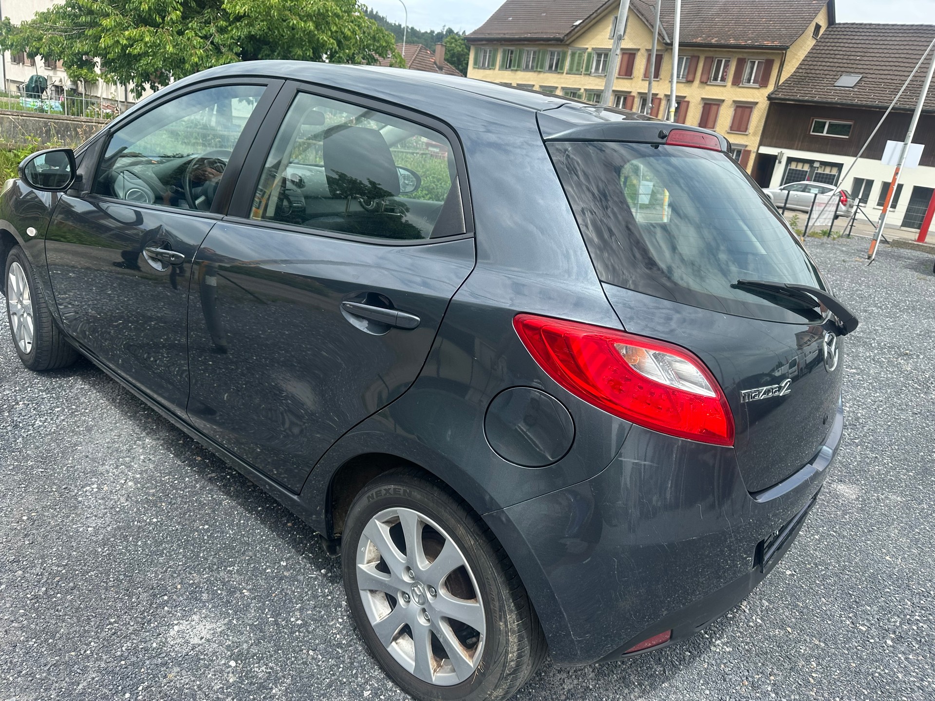 MAZDA 2 1.3i 16V Exclusive-image-4