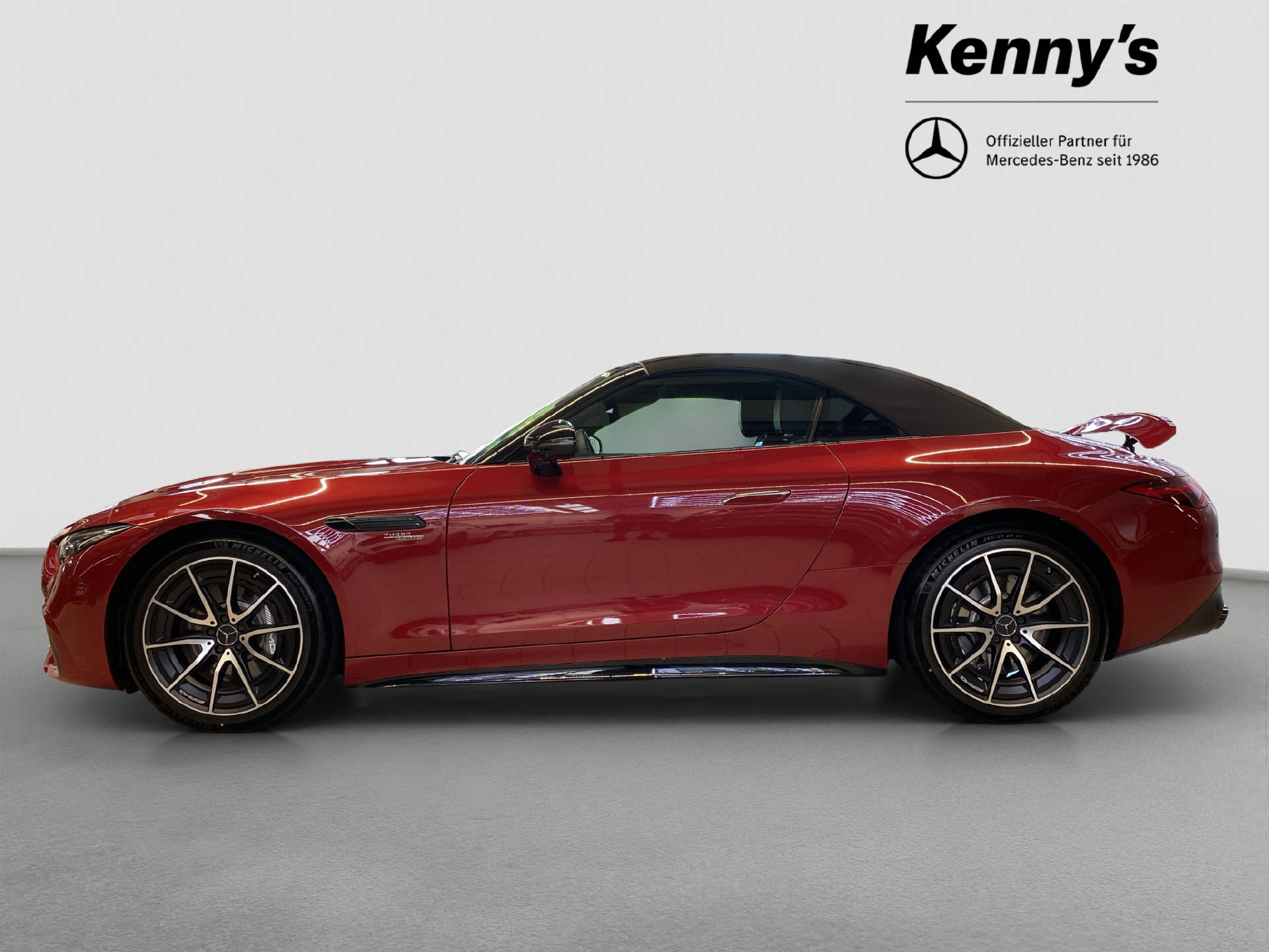 MERCEDES-BENZ SL 43 AMG-showroom-element-2