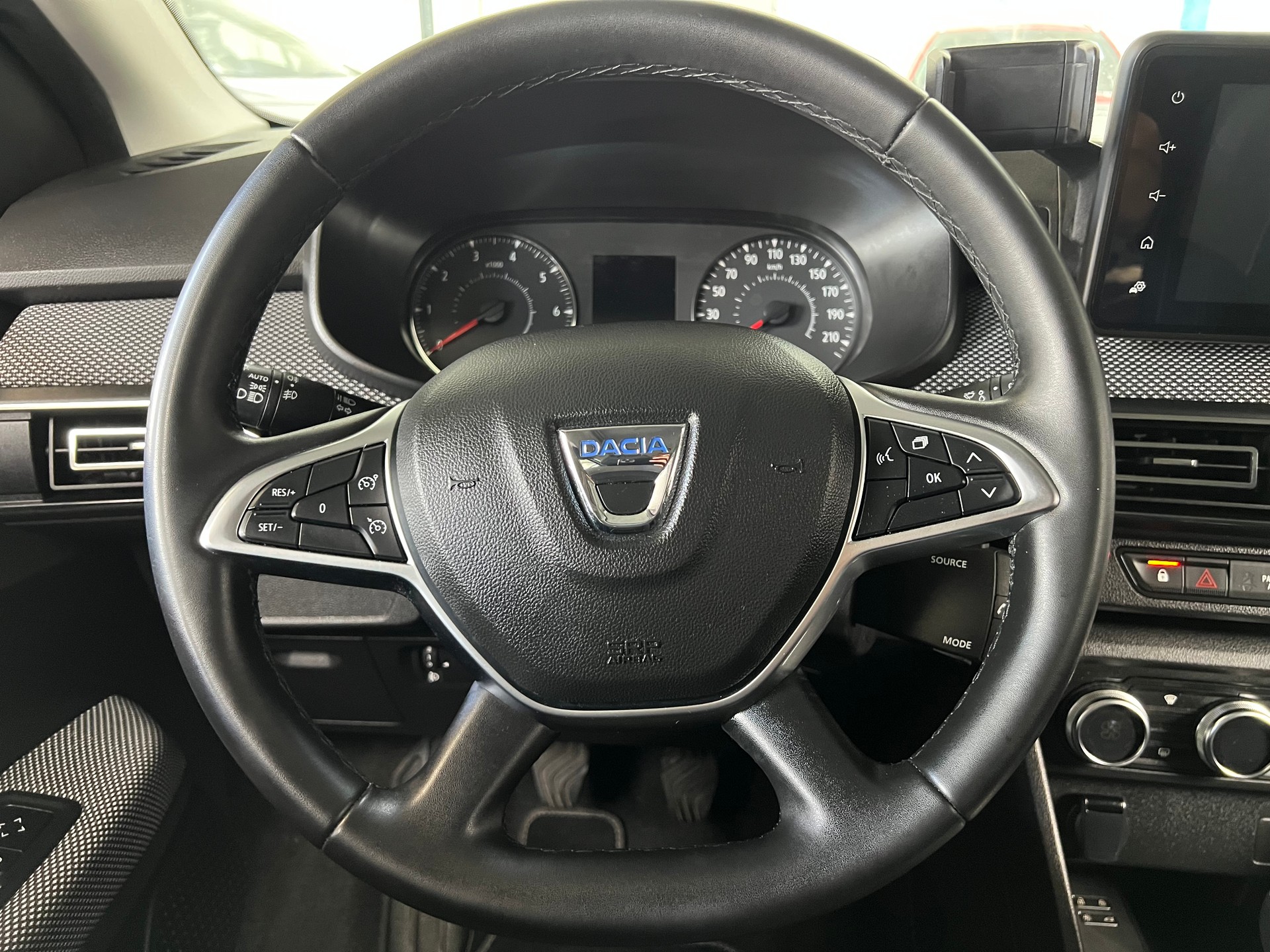 DACIA Sandero TCe 90 Comfort-image-7