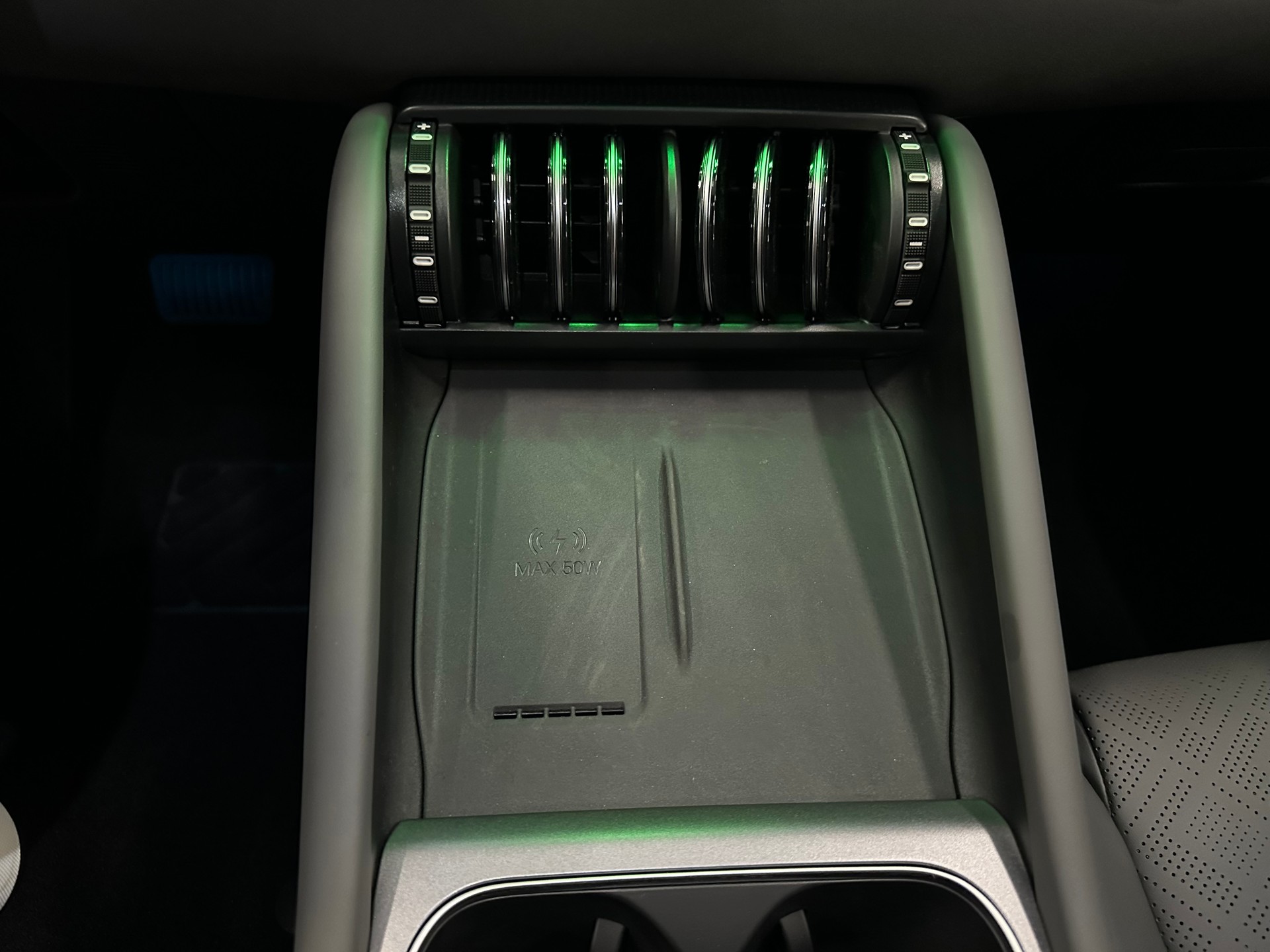 BYD Atto 3 EVO 74.8 kWh Excellence AWD-image-31