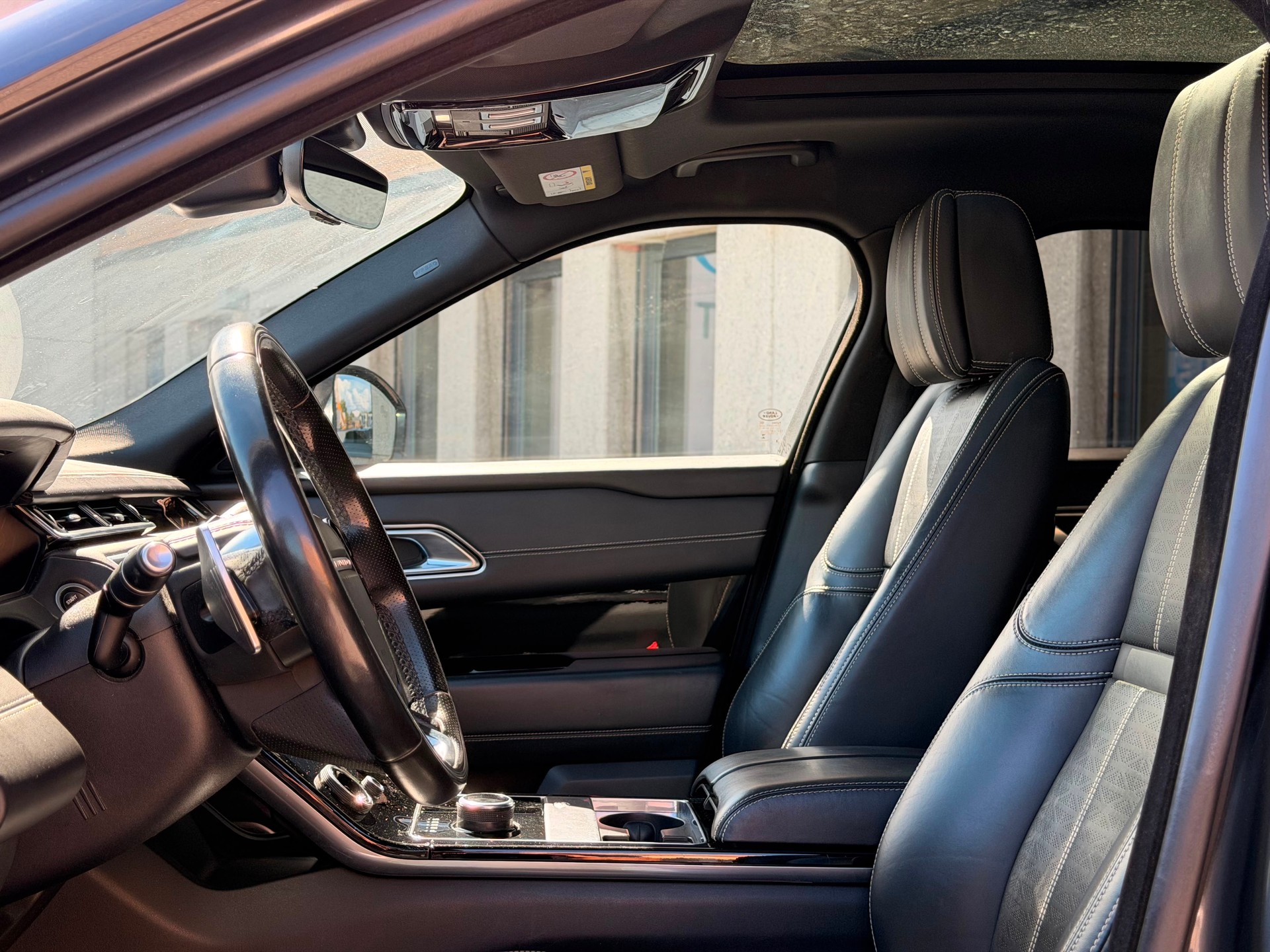 LAND ROVER Range Rover Velar R-Dynamic D 300 HSE Automatic-image-11