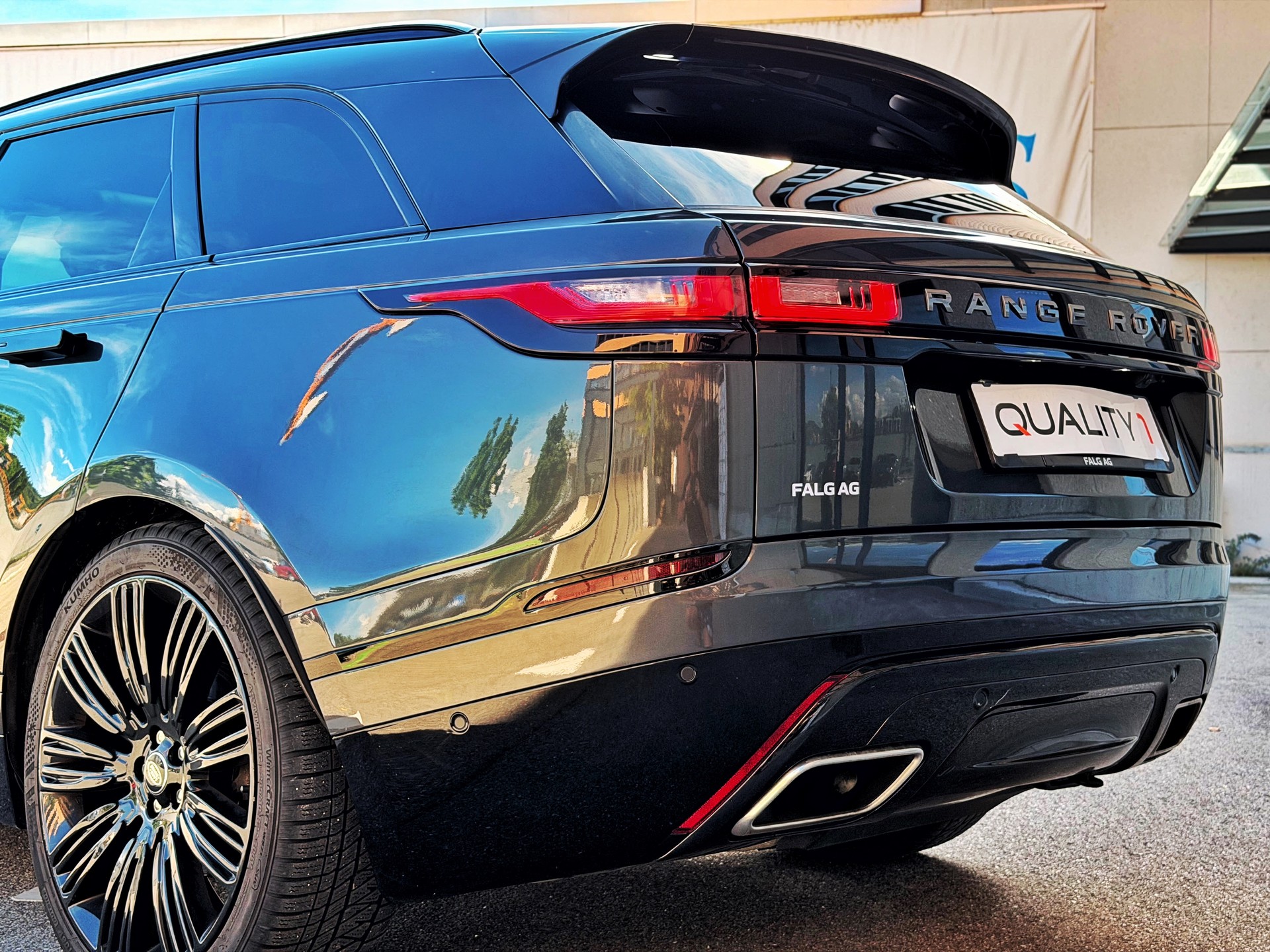 LAND ROVER Range Rover Velar R-Dynamic D 300 HSE Automatic-image-8