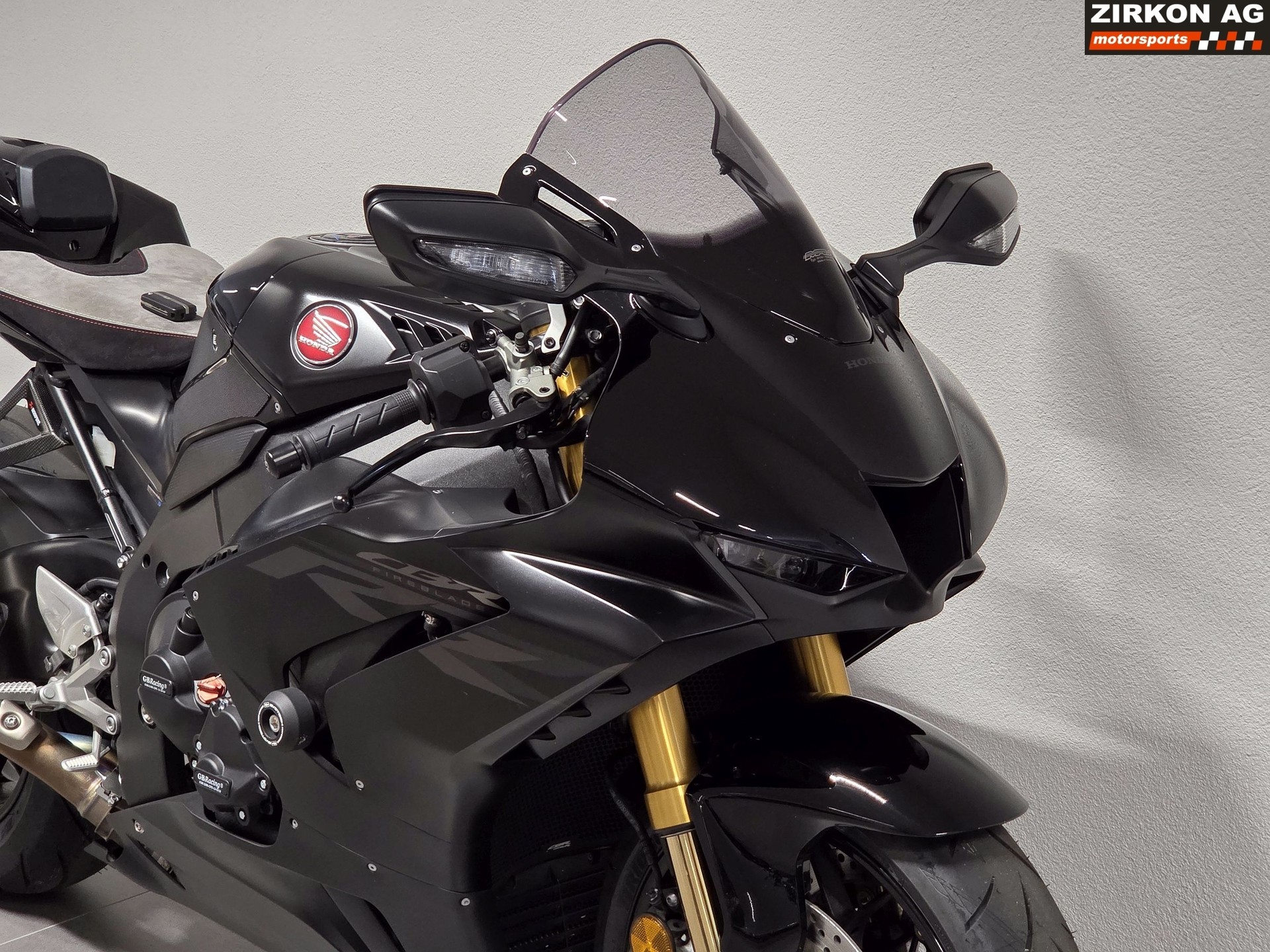 HONDA CBR 1000 RR-R SP-image-3