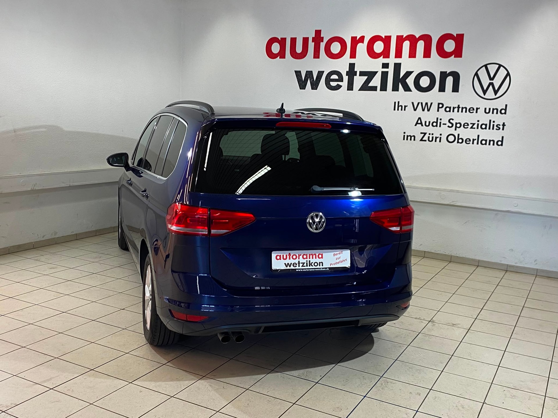 VW Touran 1.4 TSI BlueMotion Technology Comfortline-showroom-element-3