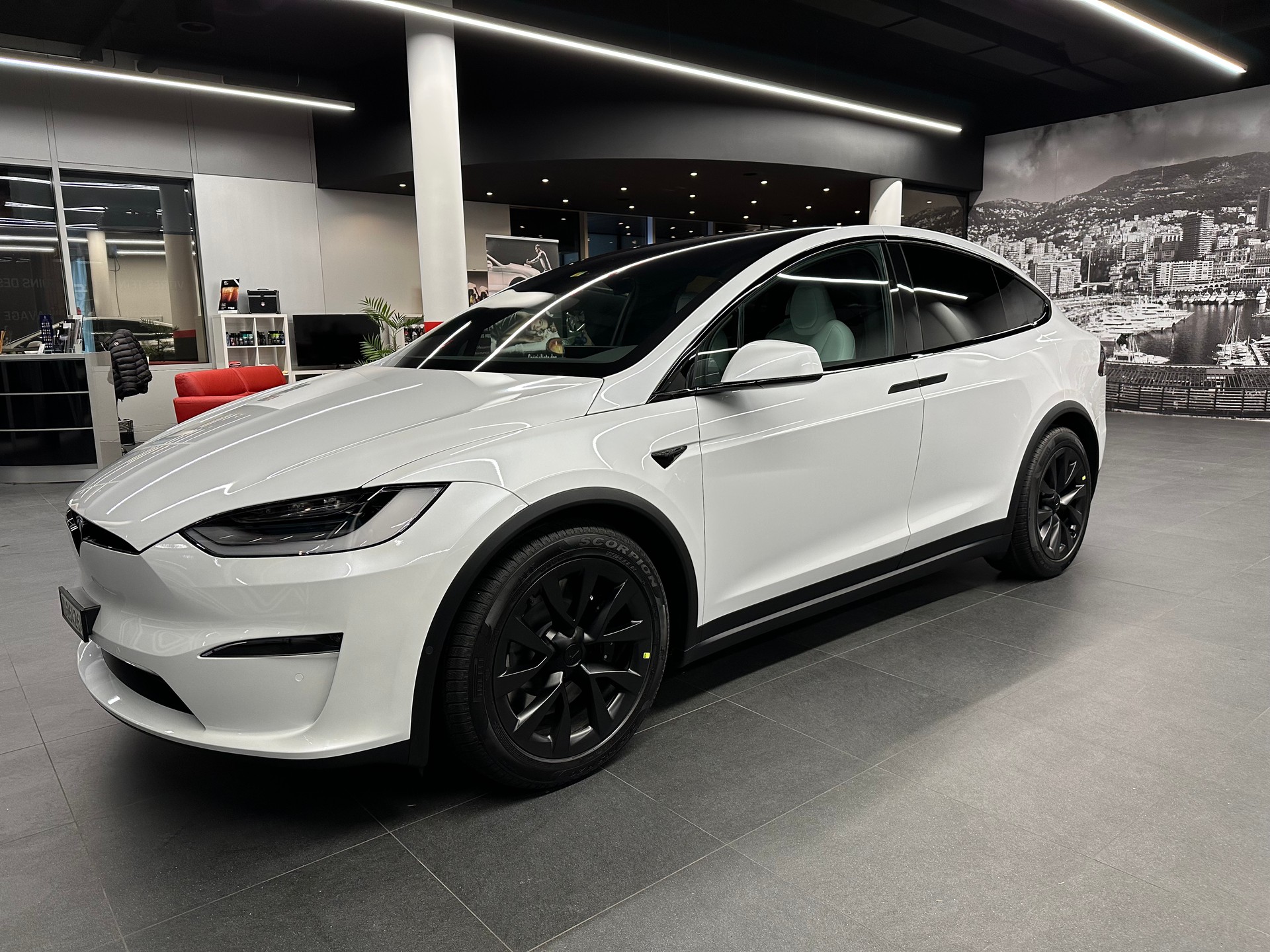 TESLA Model X Plaid - 6 places et 1020ch !