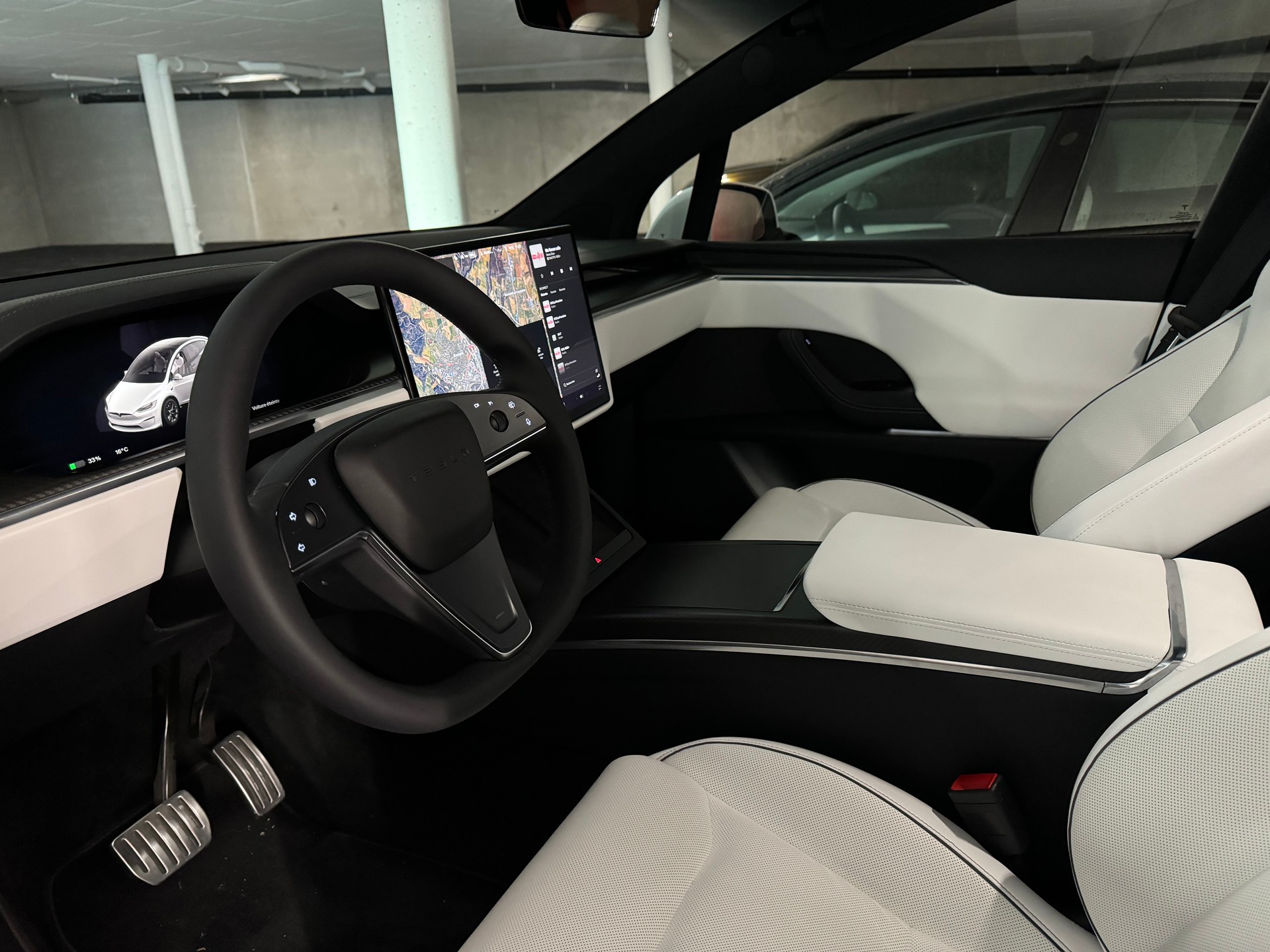 TESLA Model X Plaid - 6 places et 1020ch !-image-1