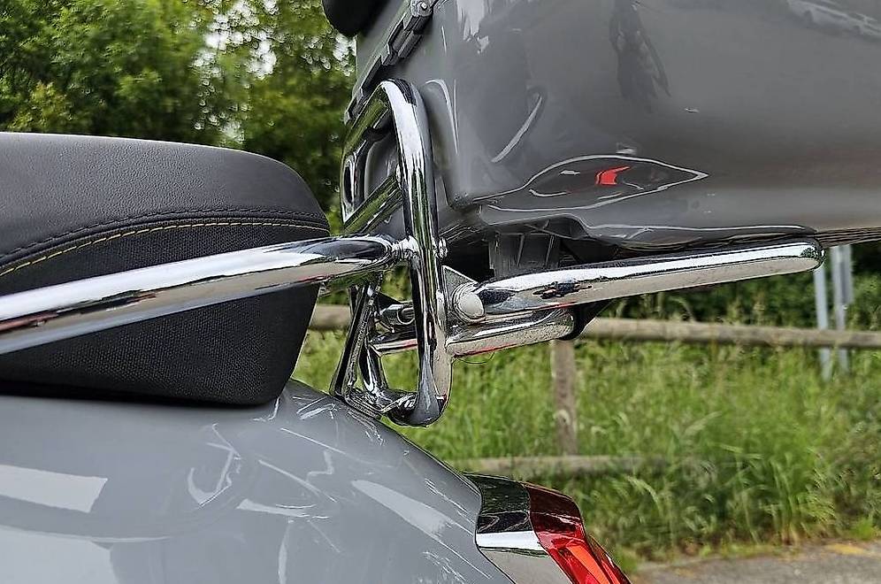 PIAGGIO Vespa GTS 300 HPE Super Tech ABS/ASR-image-3