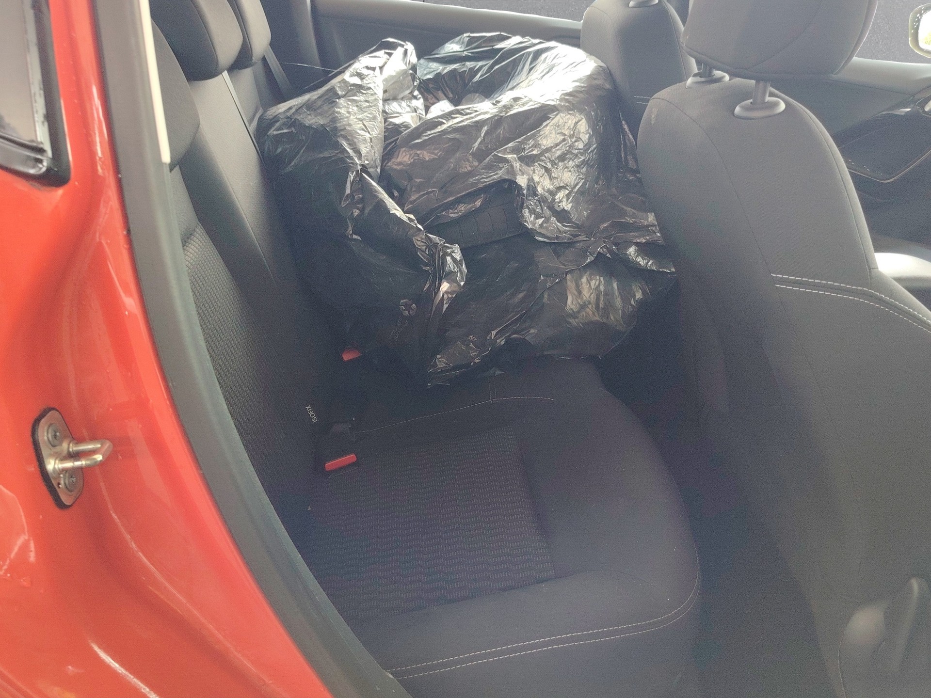 PEUGEOT 208 1.2 e-VTI Active EGS5-image-12