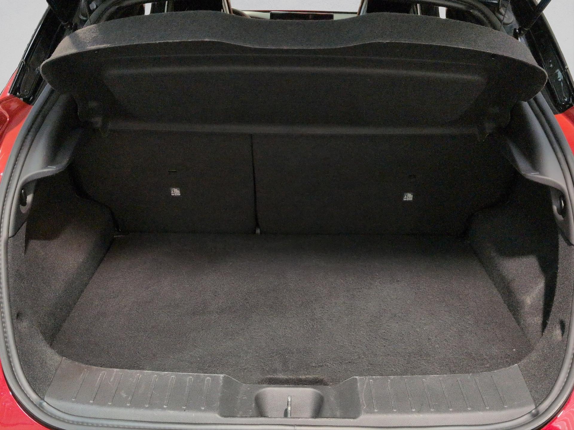 NISSAN Juke 1.6 FHEV Tekna-image-15