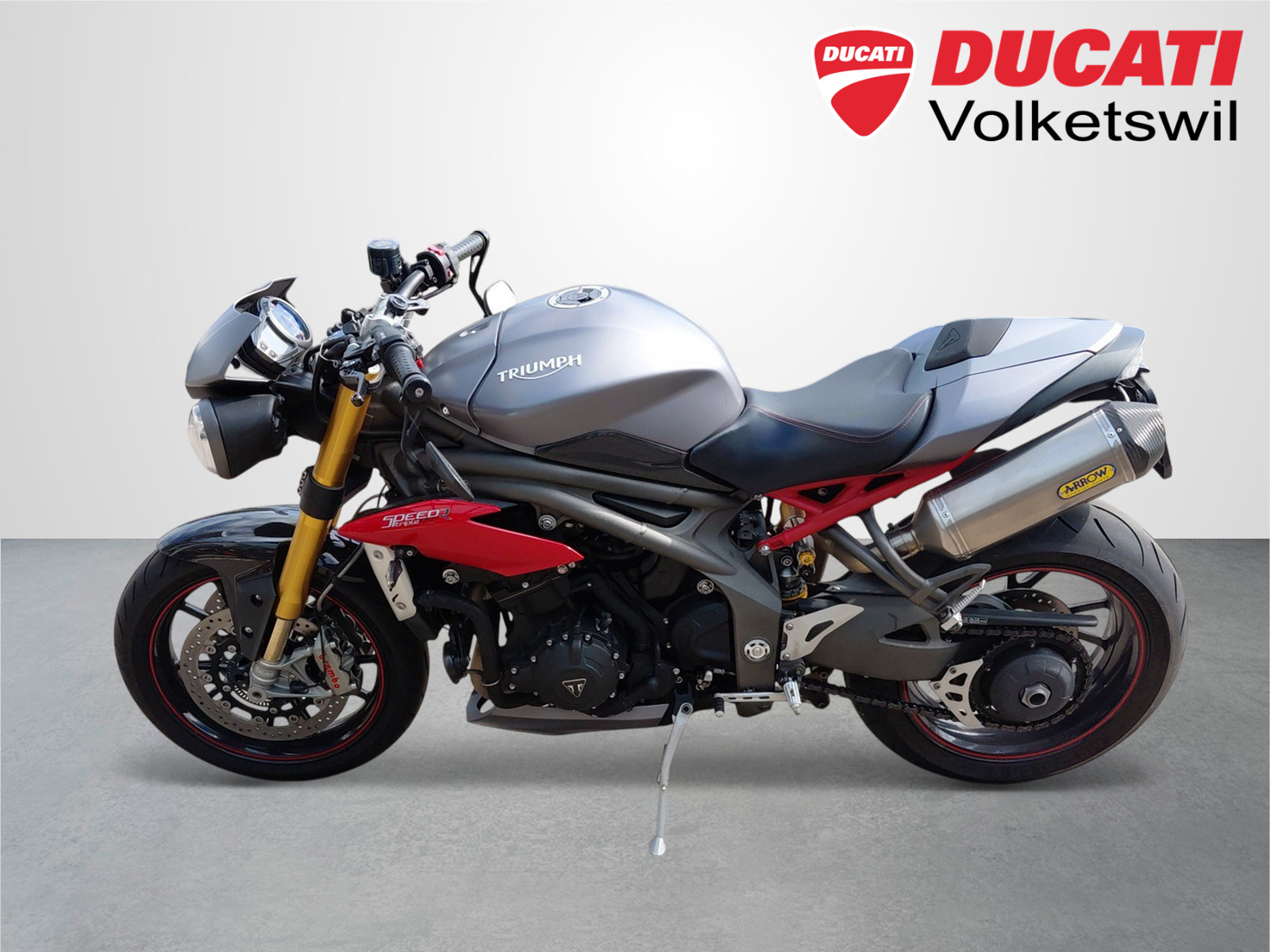 TRIUMPH Speed Triple R 1050 ABS-image-2