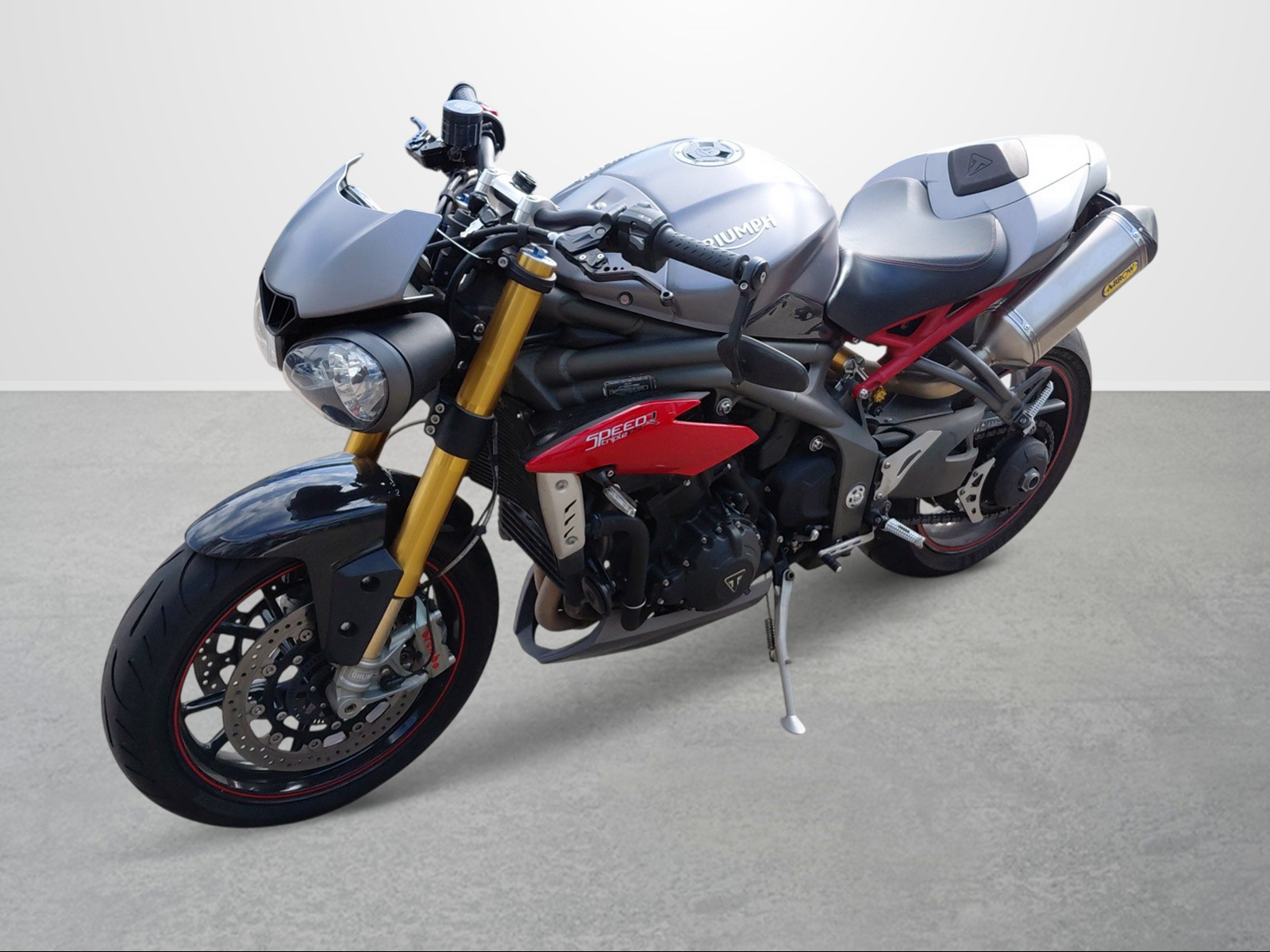 TRIUMPH Speed Triple R 1050 ABS-image-10