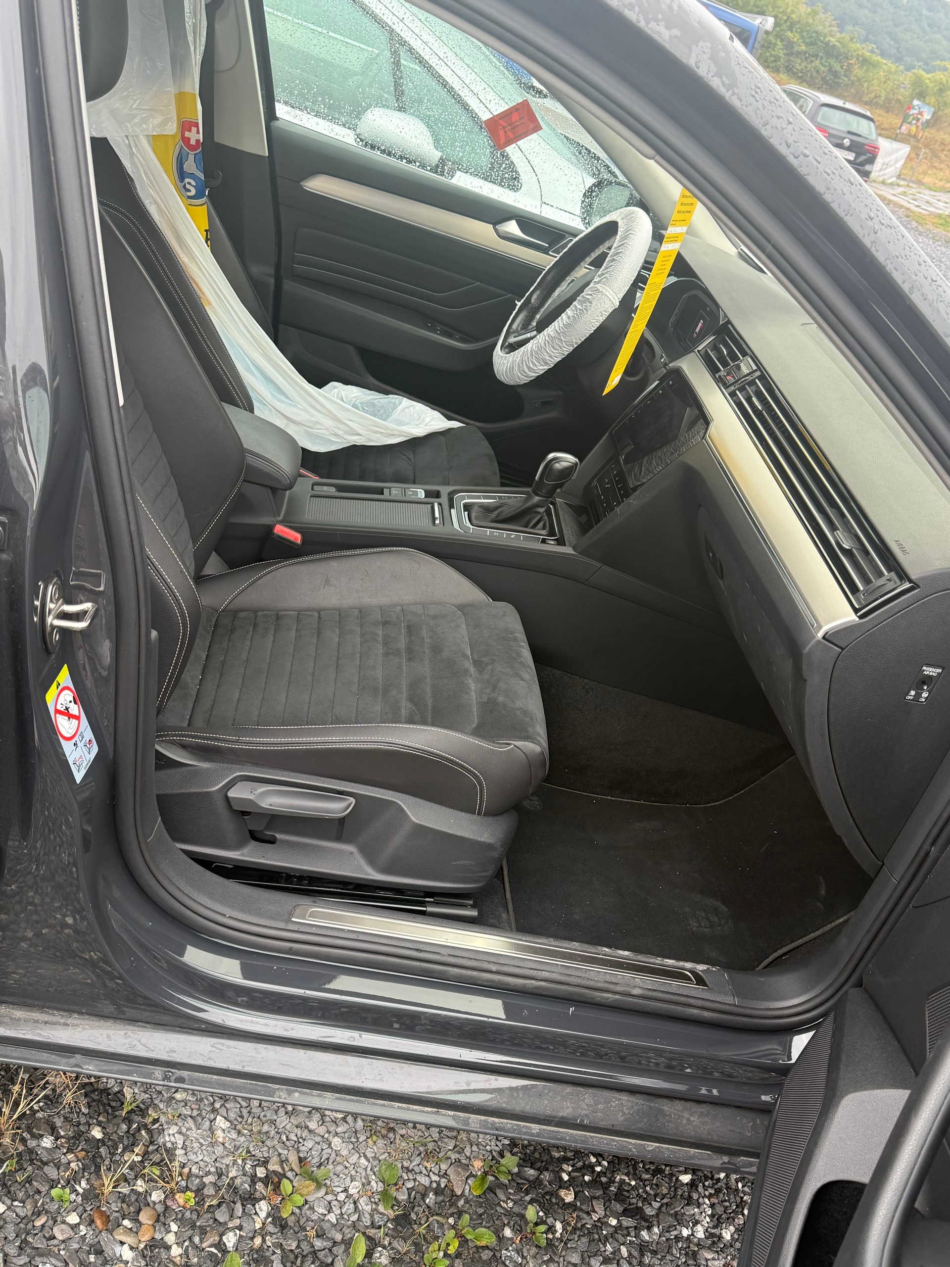 VW Passat 2.0 TDI BMT Elegance 4Motion DSG-image-9