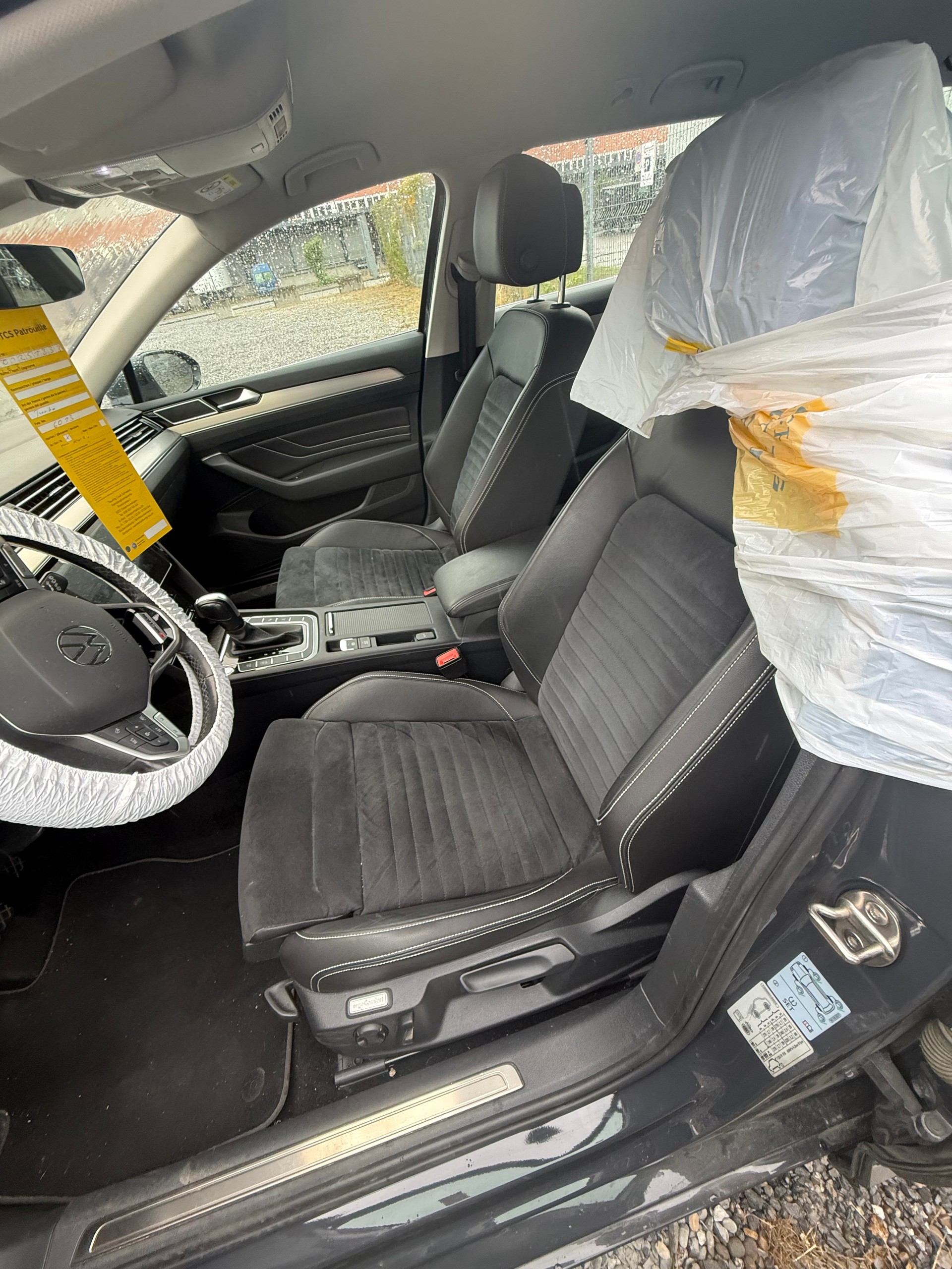 VW Passat 2.0 TDI BMT Elegance 4Motion DSG-image-7