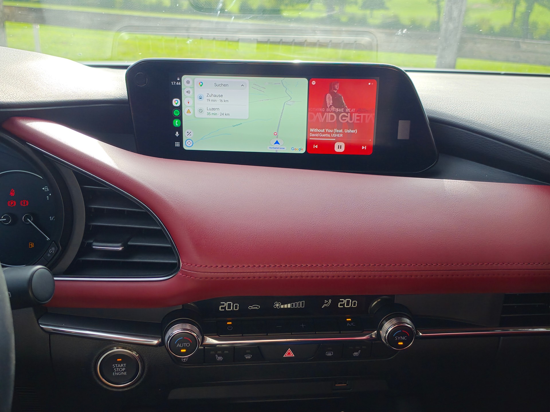 MAZDA SKYACTIV-X 2.0 180 Revolution-image-5