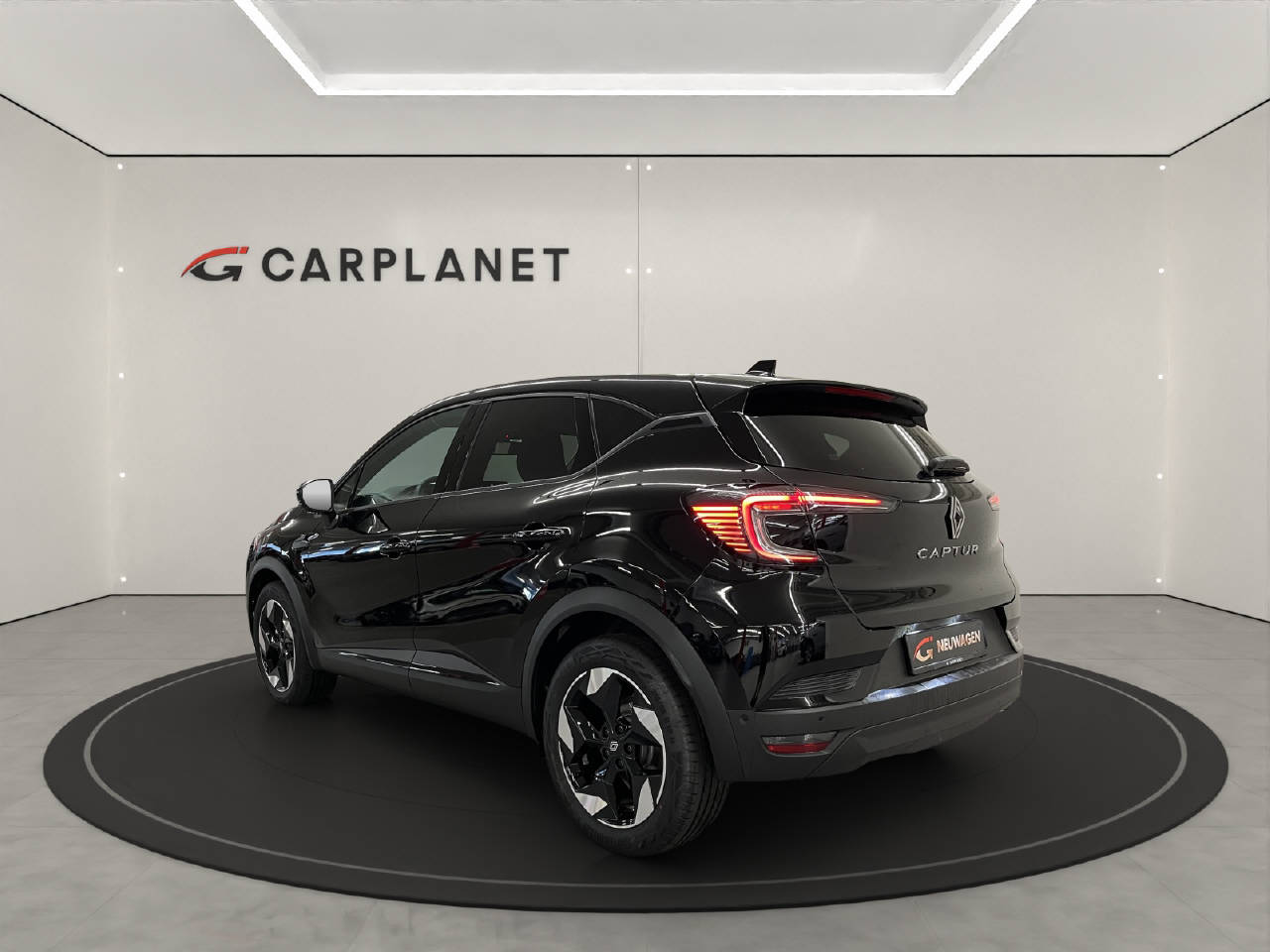 RENAULT Captur 1.3 TCe 160 techno EDC-showroom-element-3