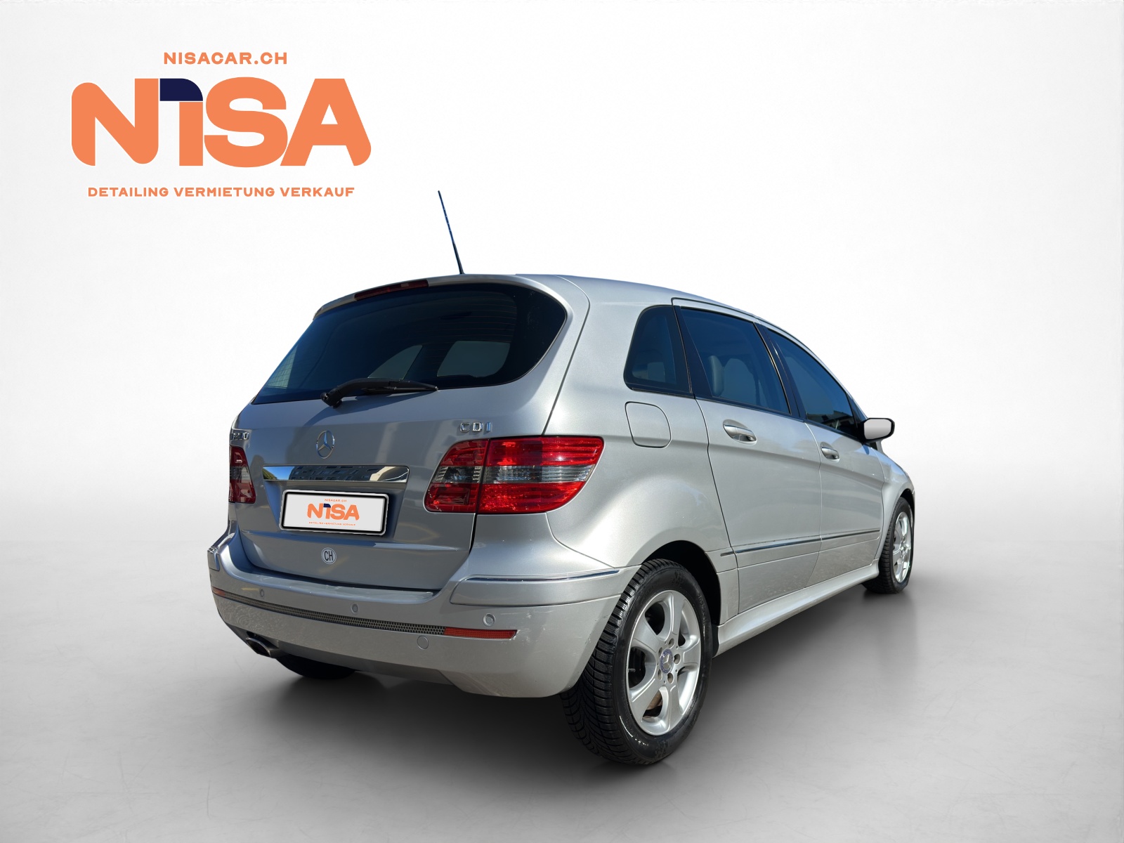 MERCEDES-BENZ B 200 CDI-showroom-element-3