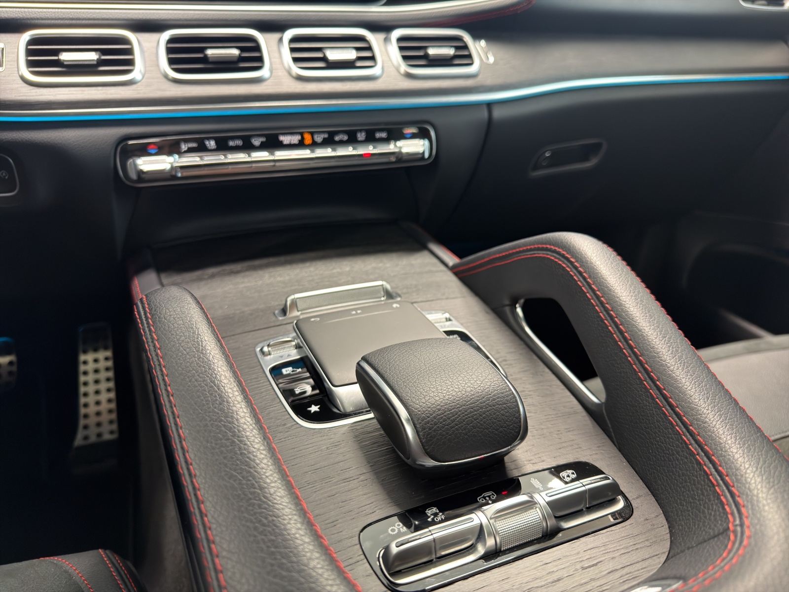 MERCEDES-BENZ GLE 53 AMG 4Matic+-image-14