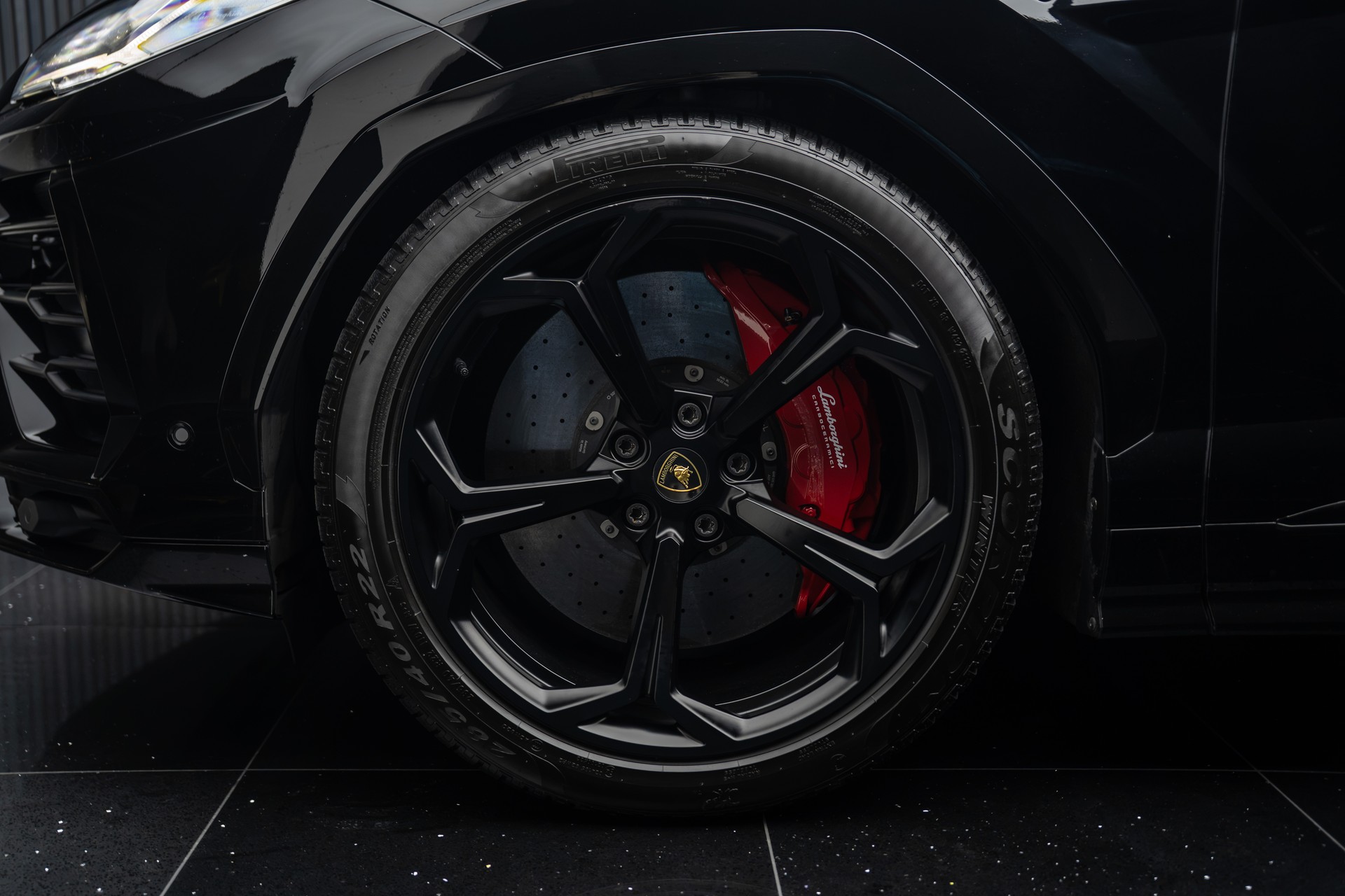 LAMBORGHINI Urus E-Gear-image-4