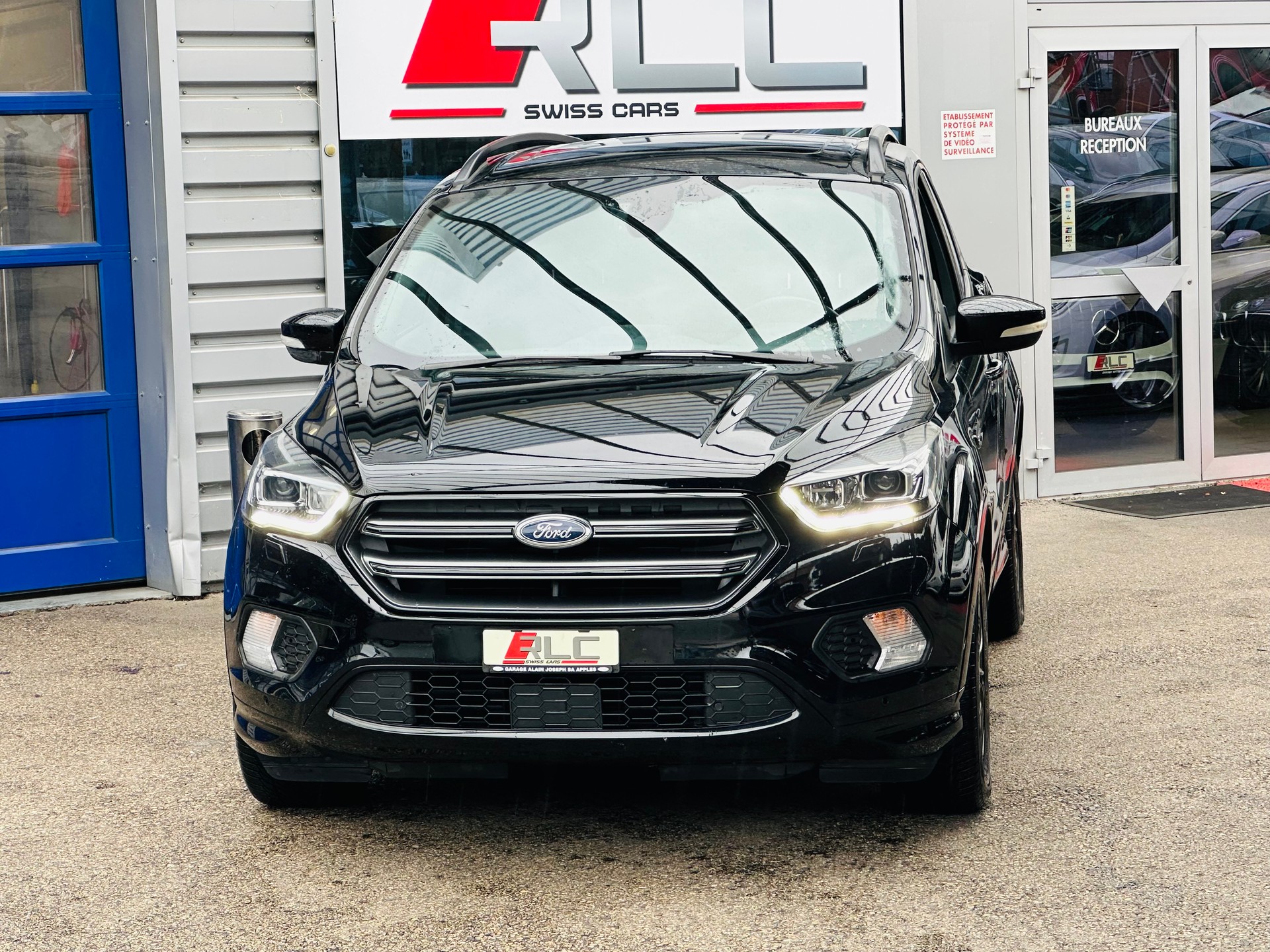 FORD Kuga 2.0 TDCi ST Line High 4WD PowerShift-image-4