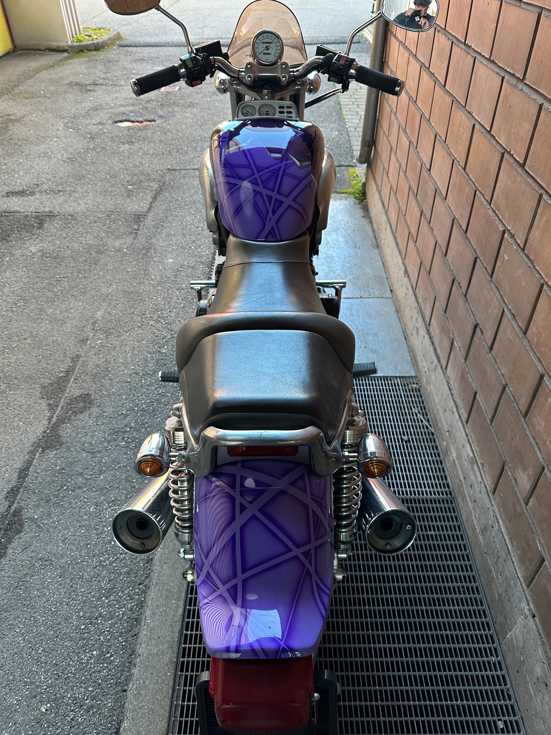 YAMAHA V-Max VMX 1200-image-2
