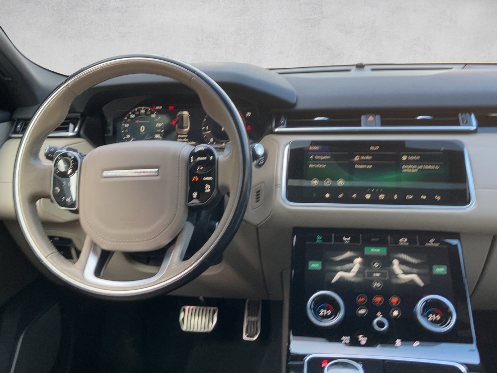 LAND ROVER Range Rover Velar D 300 HSE Automatic-image-4