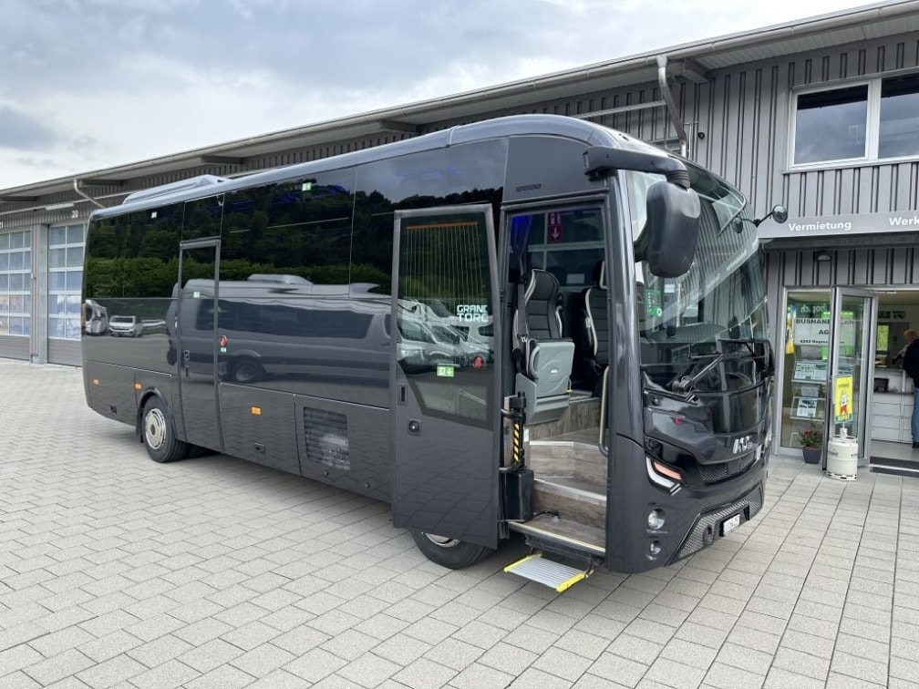 ISUZU AOS Grand Toro 34 Plätze (B17)-image-1