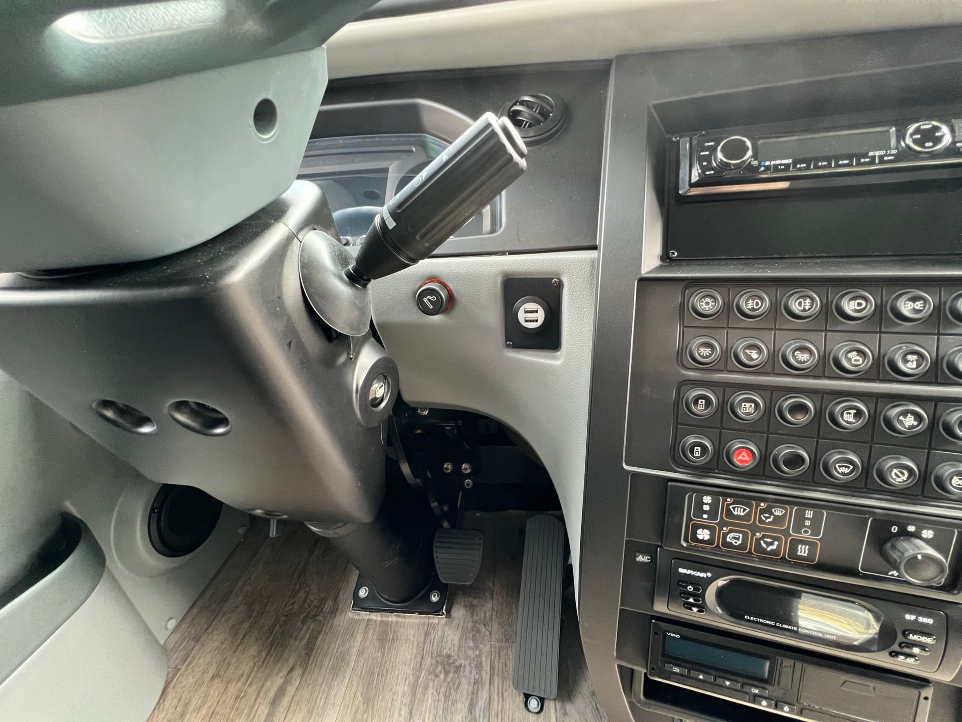 ISUZU AOS Grand Toro 34 Plätze (B17)-image-11