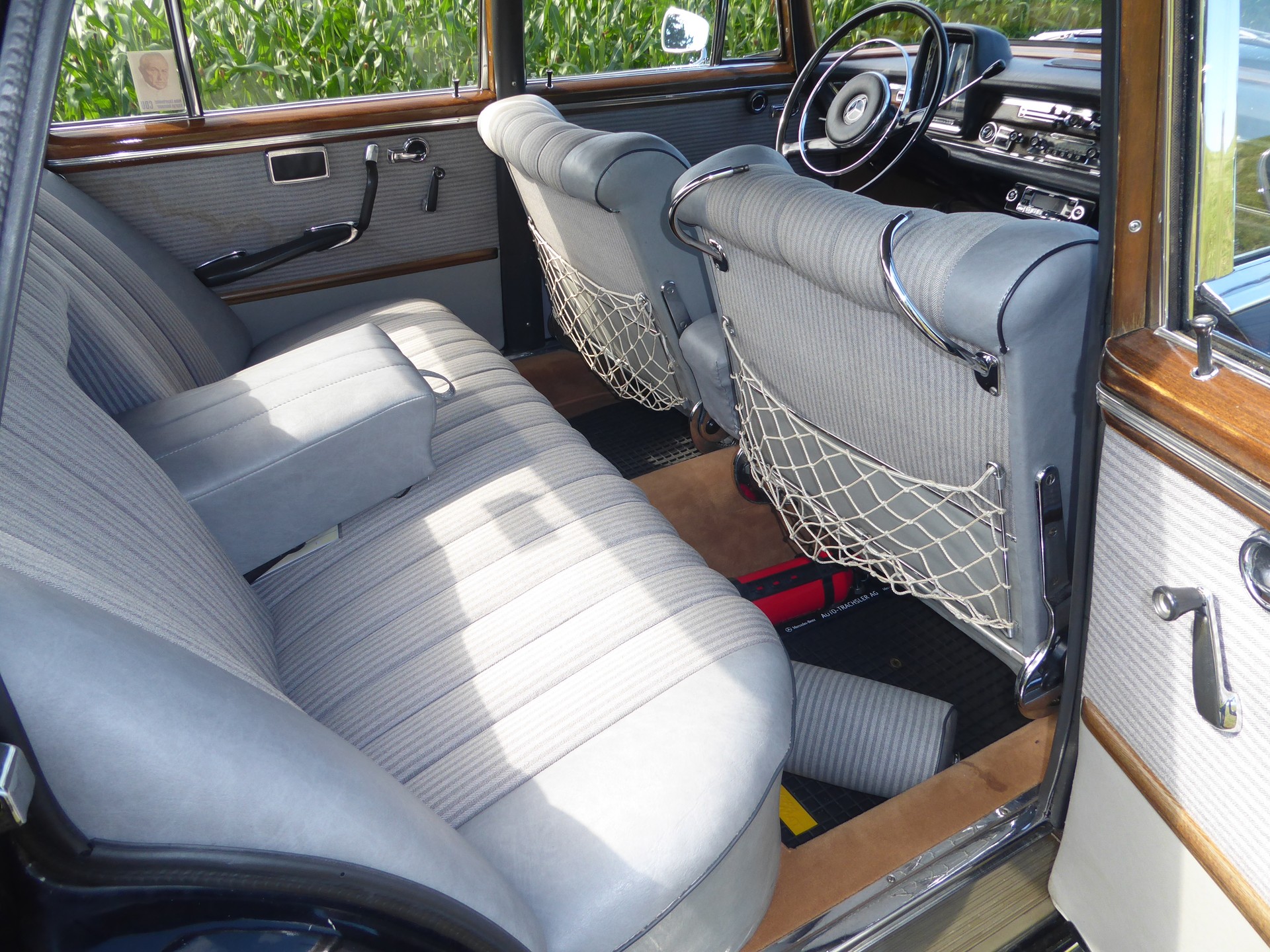MERCEDES-BENZ SE b-image-7