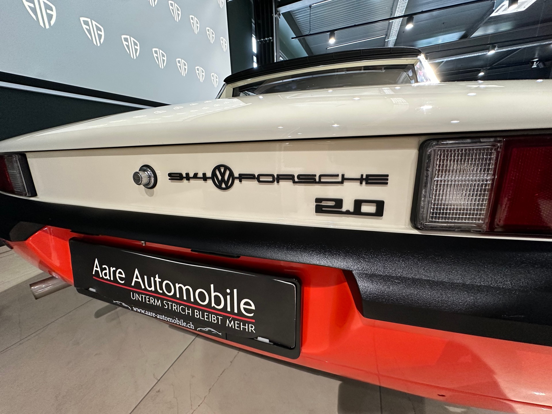 PORSCHE 914-image-8