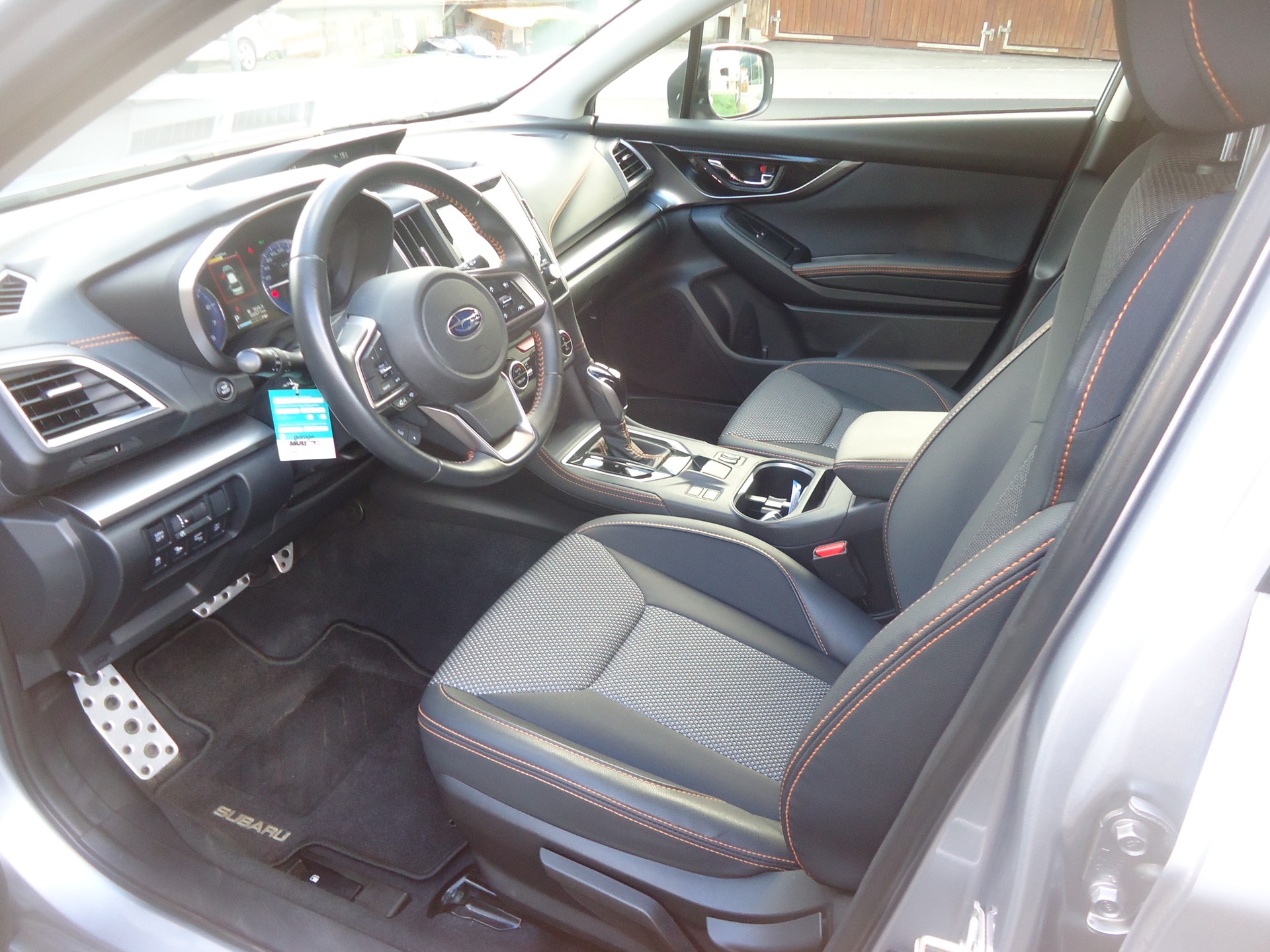 SUBARU XV 2.0 e-Boxer Swiss Plus AWD Lineartronic-image-8