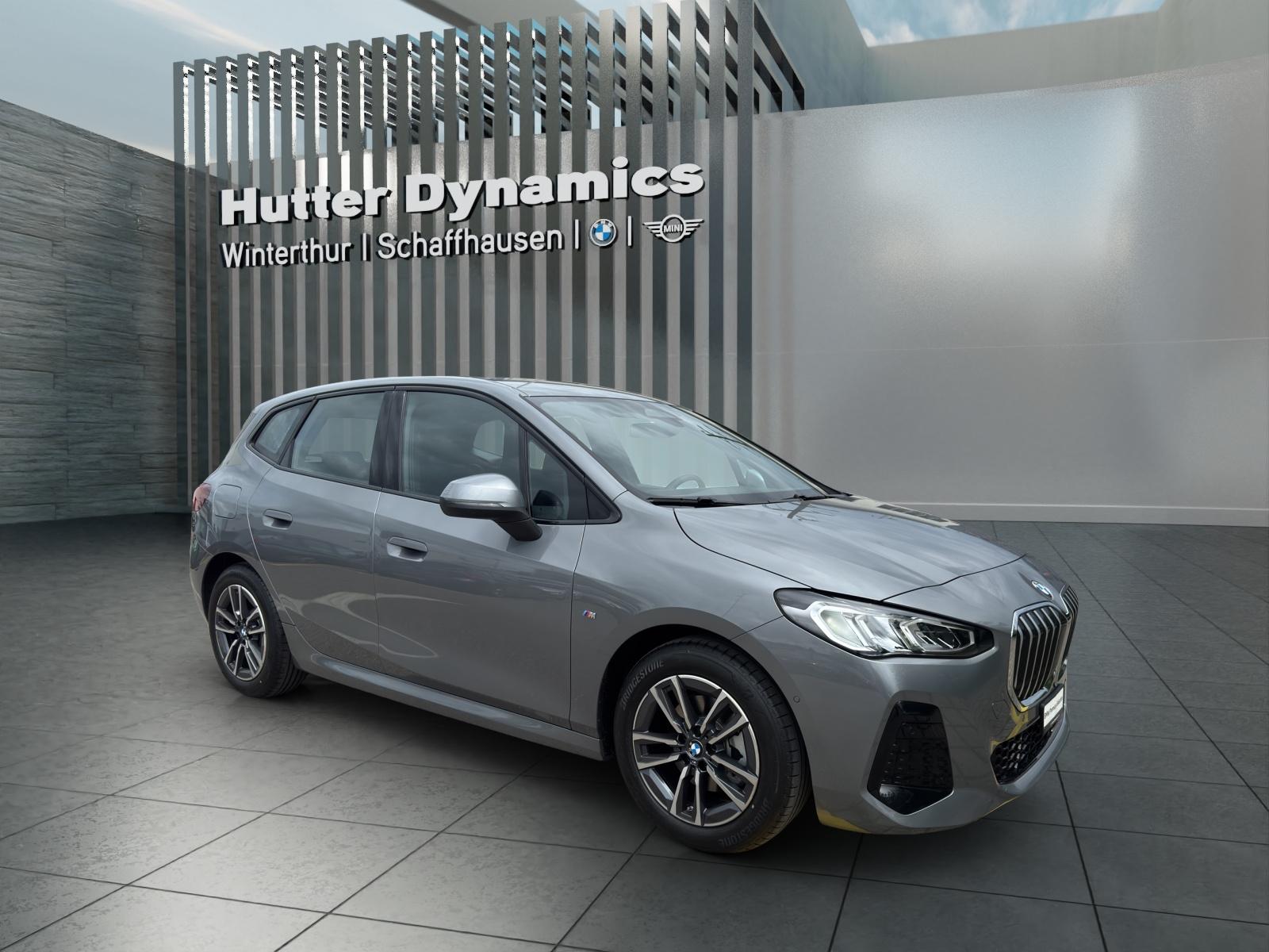 BMW 220i Active Tourer M Sport-showroom-element-2