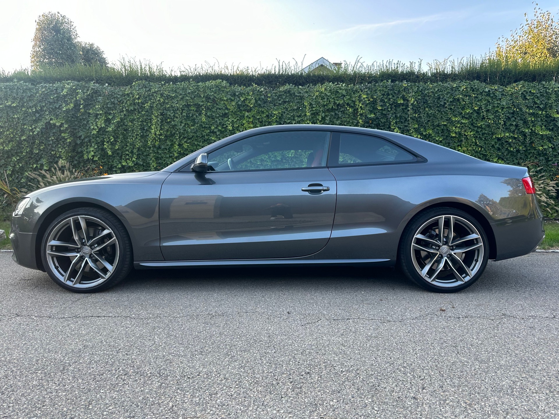 AUDI S5 Coupé 3.0 TFSI quattro S-tronic - Valeur neuve CHF 98'080.- Entretien irréprochable.-image-8