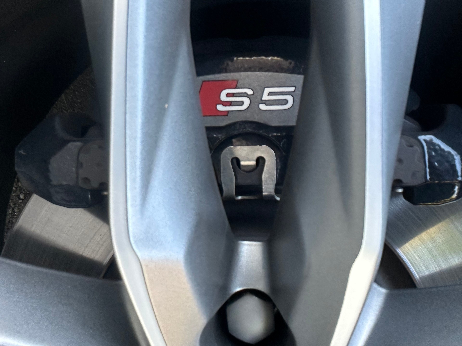 AUDI S5 Coupé 3.0 TFSI quattro S-tronic - Valeur neuve CHF 98'080.- Entretien irréprochable.-image-21