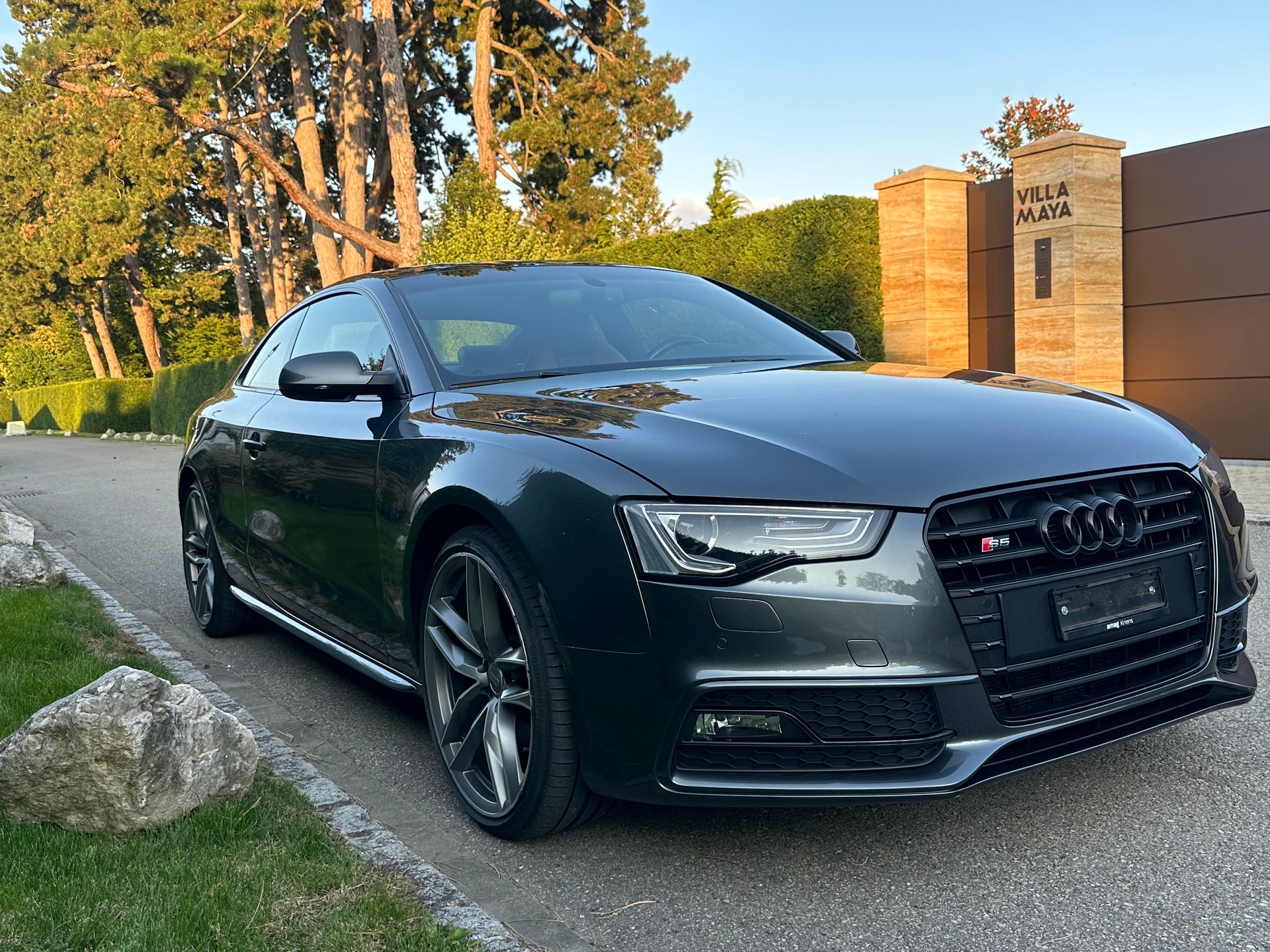 AUDI S5 Coupé 3.0 TFSI quattro S-tronic - Valeur neuve CHF 98'080.- Entretien irréprochable.-image-0