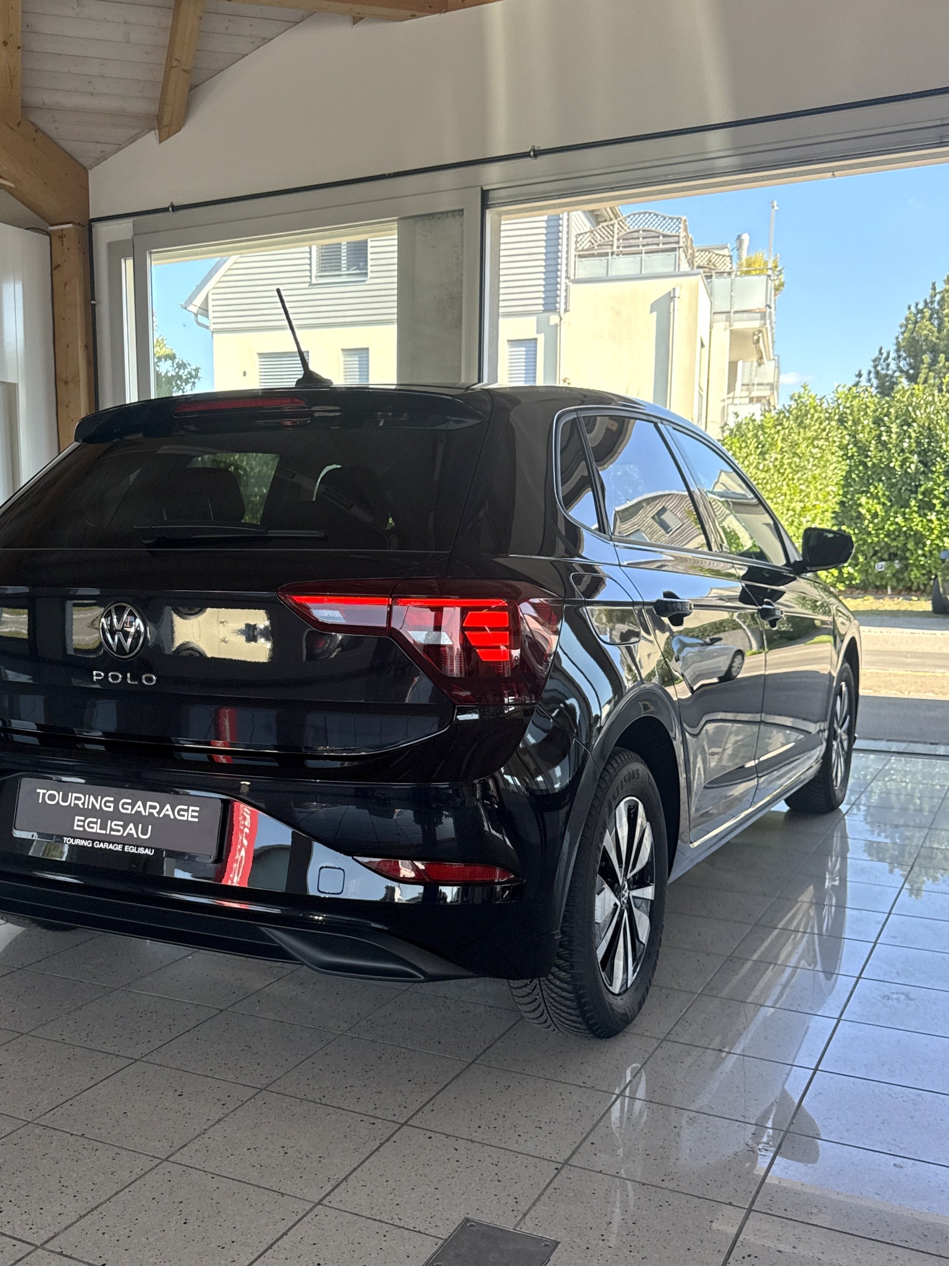 VW Polo 1.0 TSI Life DSG-image-24