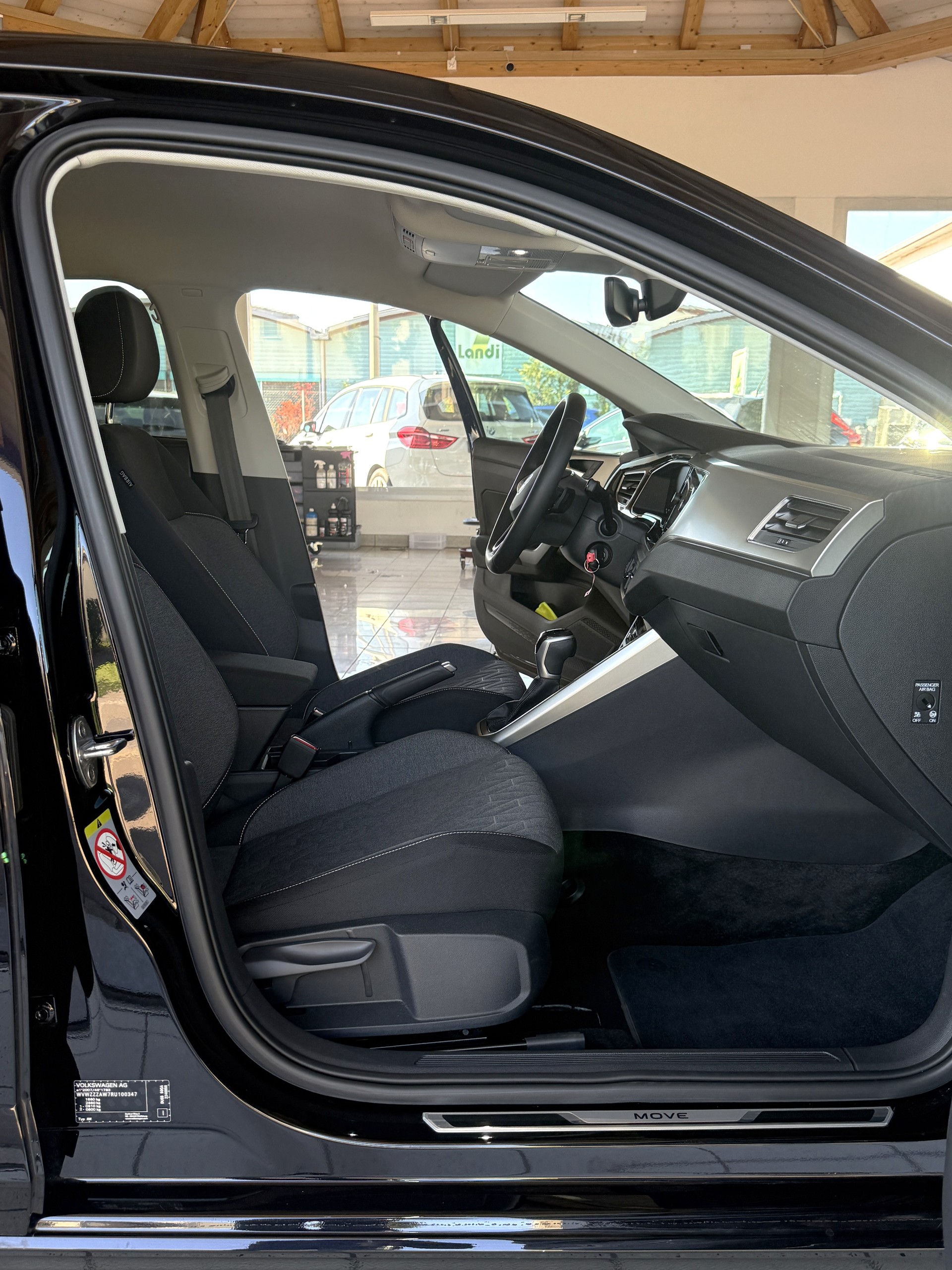 VW Polo 1.0 TSI Life DSG-image-10