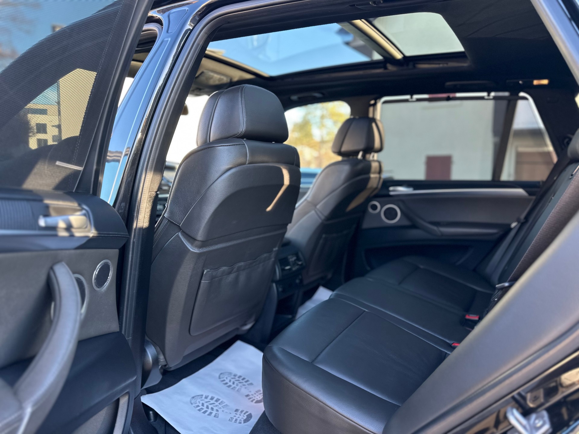 BMW X5 xDrive M Steptronic *FACELIFT INDIVIDUAL*-image-9