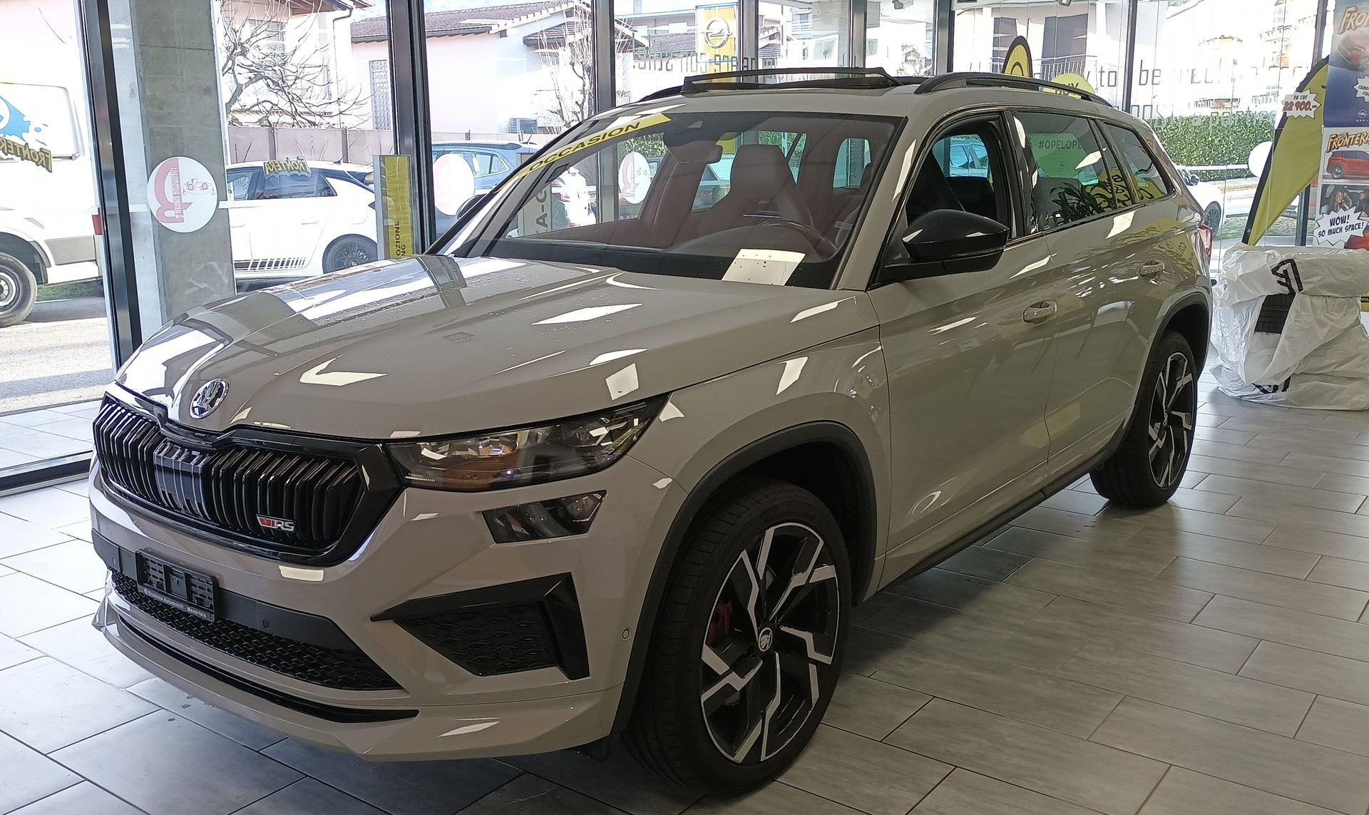 SKODA Kodiaq 2.0 TSI 4x4 RS-image-2