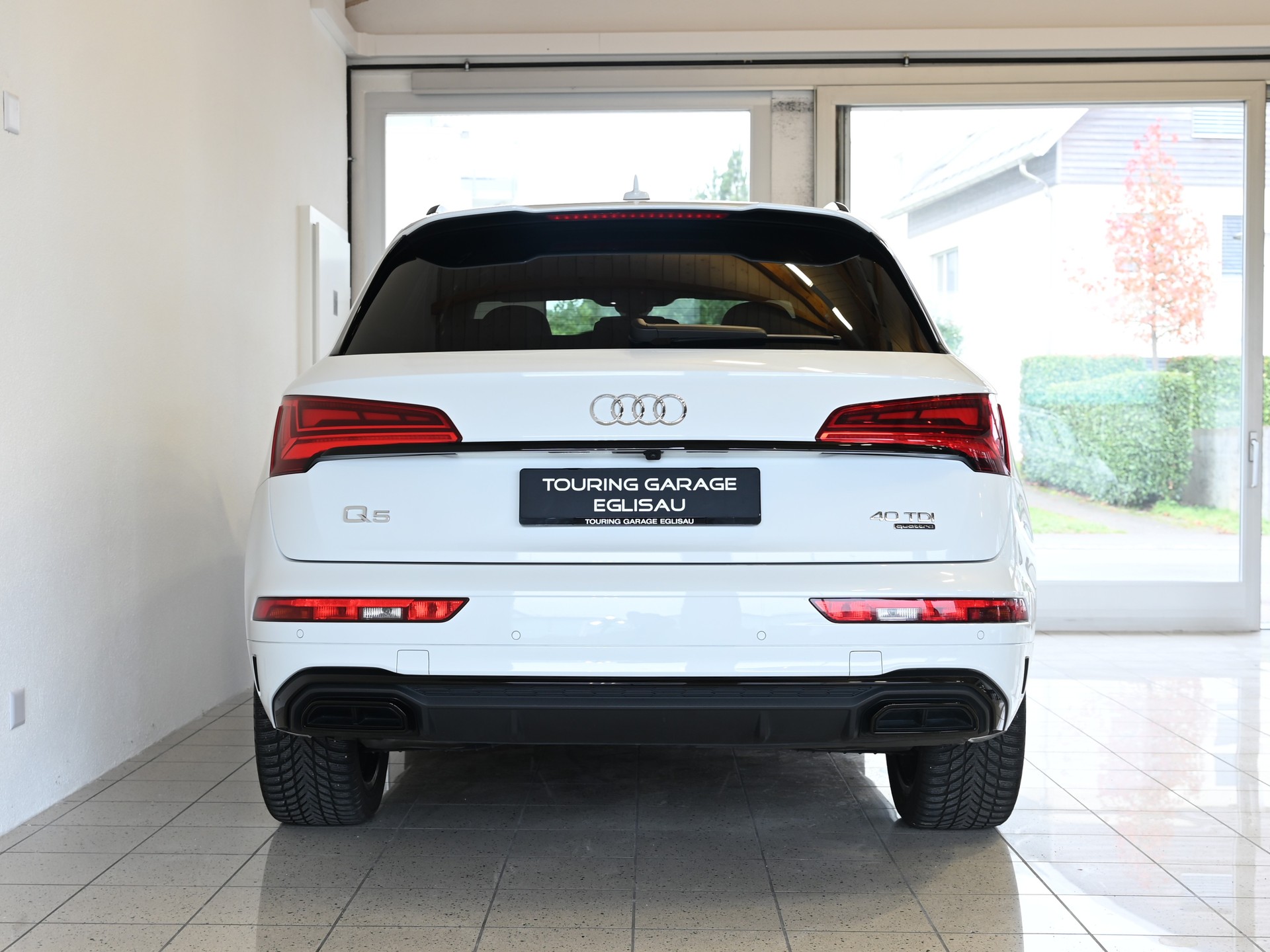 AUDI Q5 2.0 40 TDI S Line quattro S-Tronic-image-7