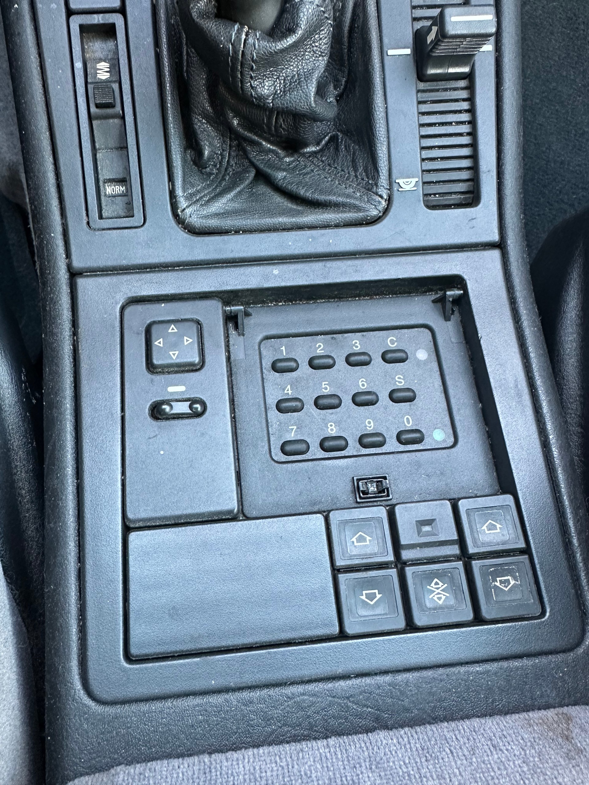 CITROEN XM Berline 2.0 Turbo CT VSX-image-15