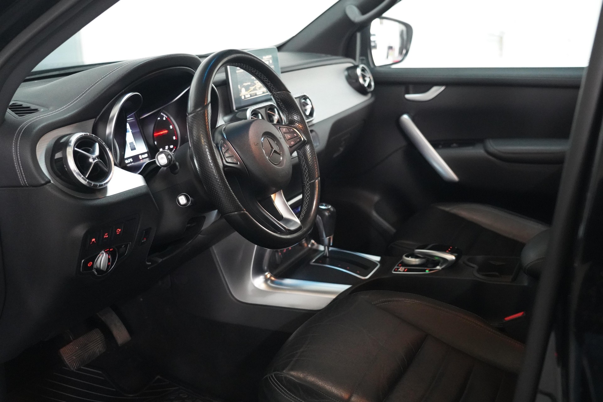 MERCEDES-BENZ X 350 d 4MATIC Progressive A Doppel Cab.-image-9