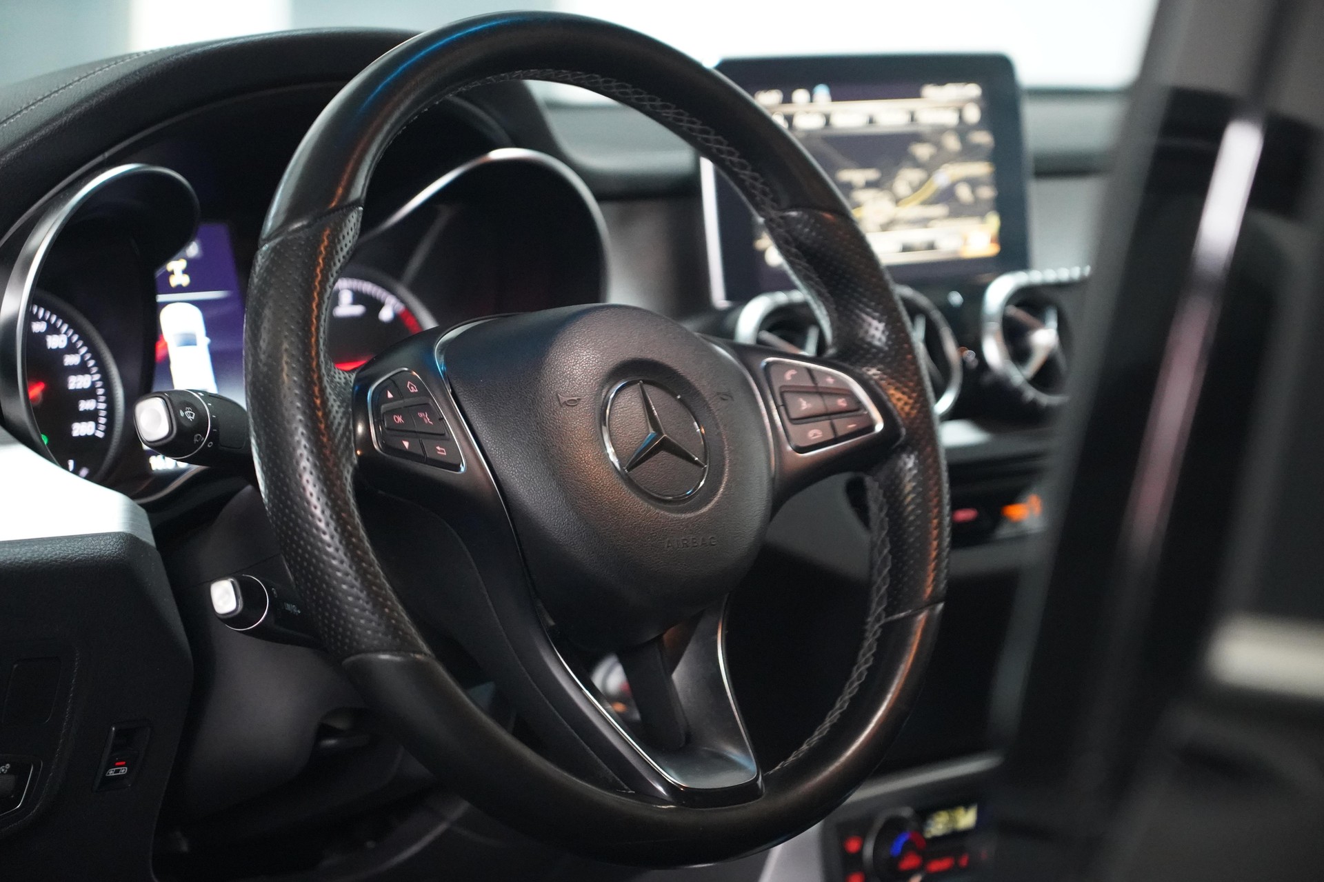 MERCEDES-BENZ X 350 d 4MATIC Progressive A Doppel Cab.-image-10