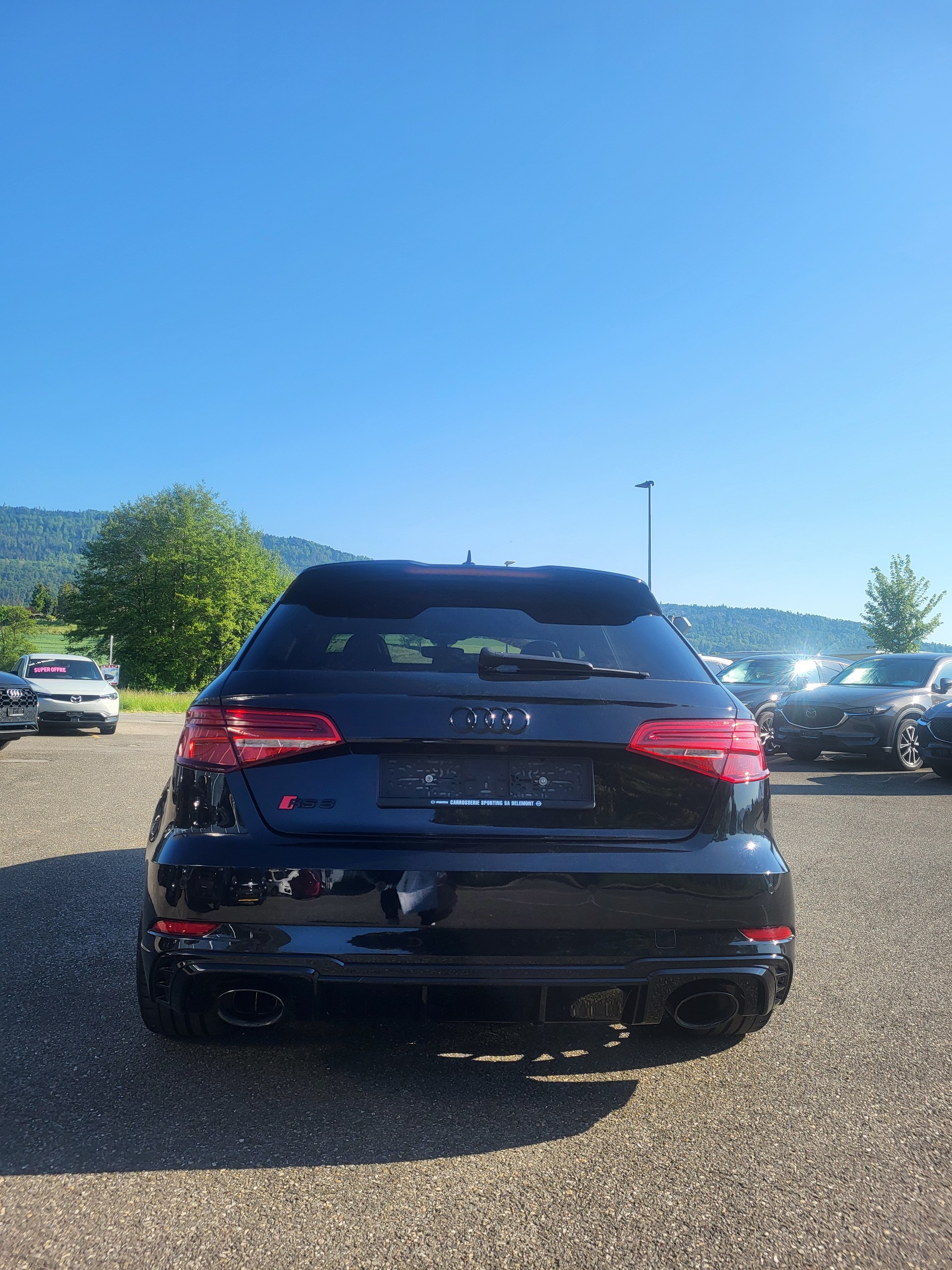 AUDI RS3 Sportback 2.5 TSI quattro S-tronic-image-4