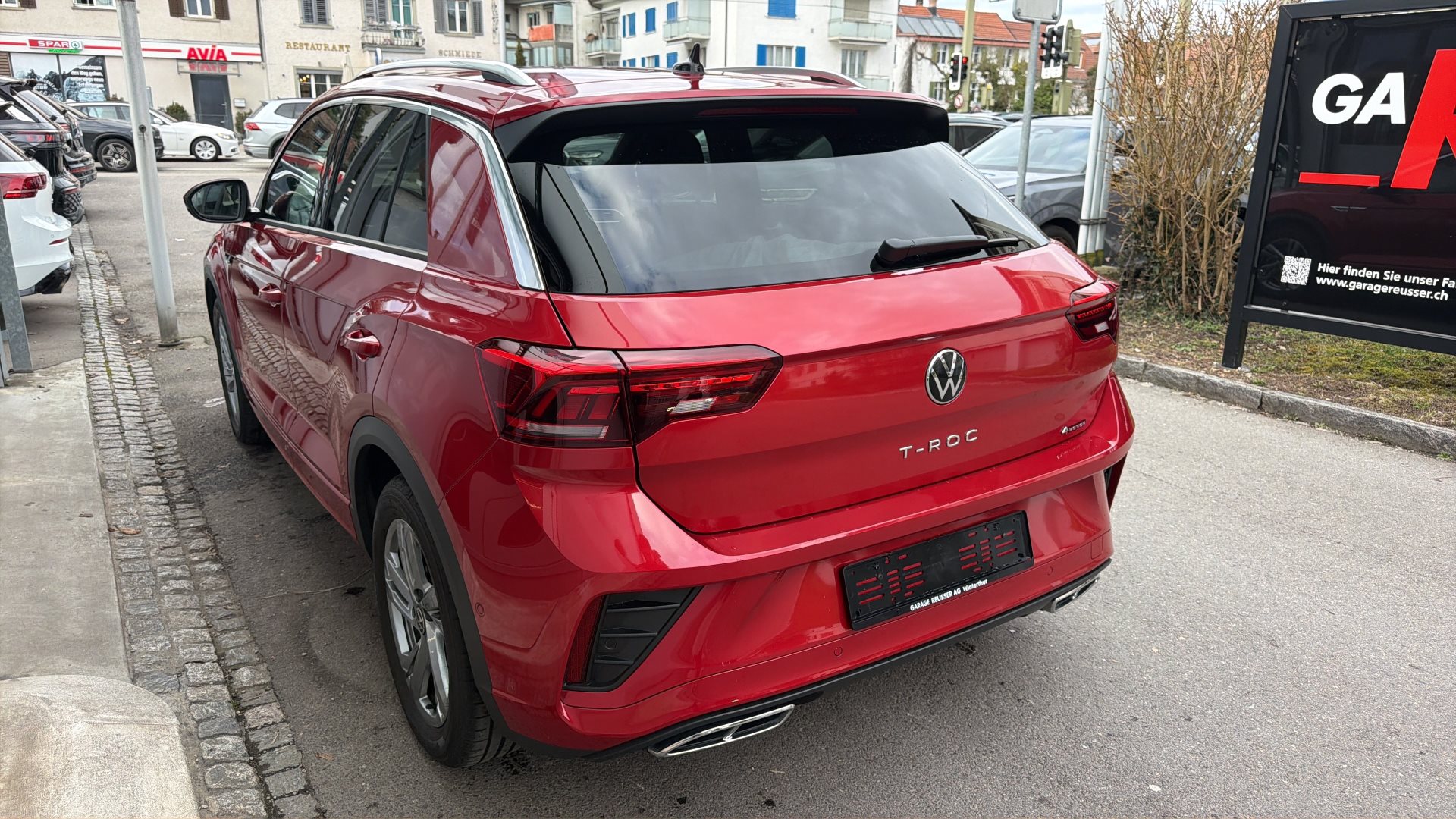 VW T-Roc R-LINE 4MOTION *** PANORAMAGLASDACH & ANHÄNGEKUPPLUNG ***-image-5
