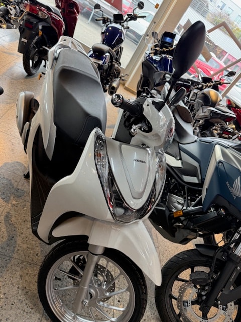 HONDA SH 125 i Mode-image-2