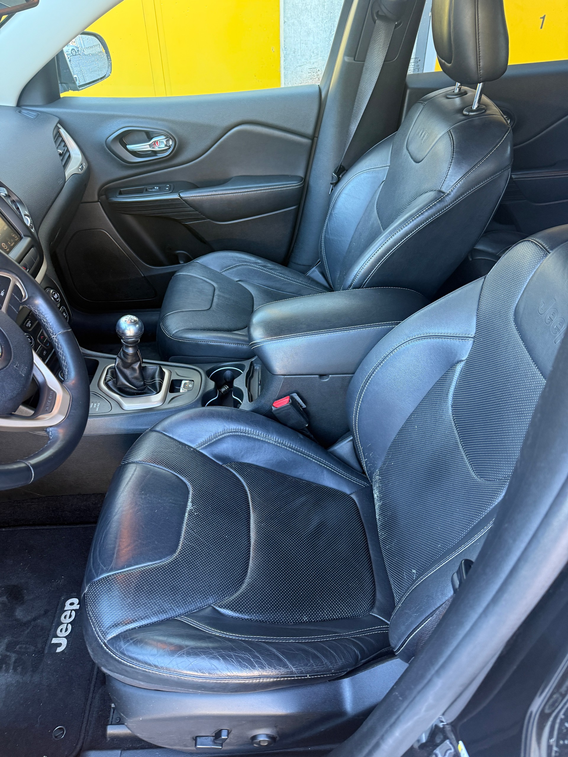 JEEP CHEROKEE-image-10